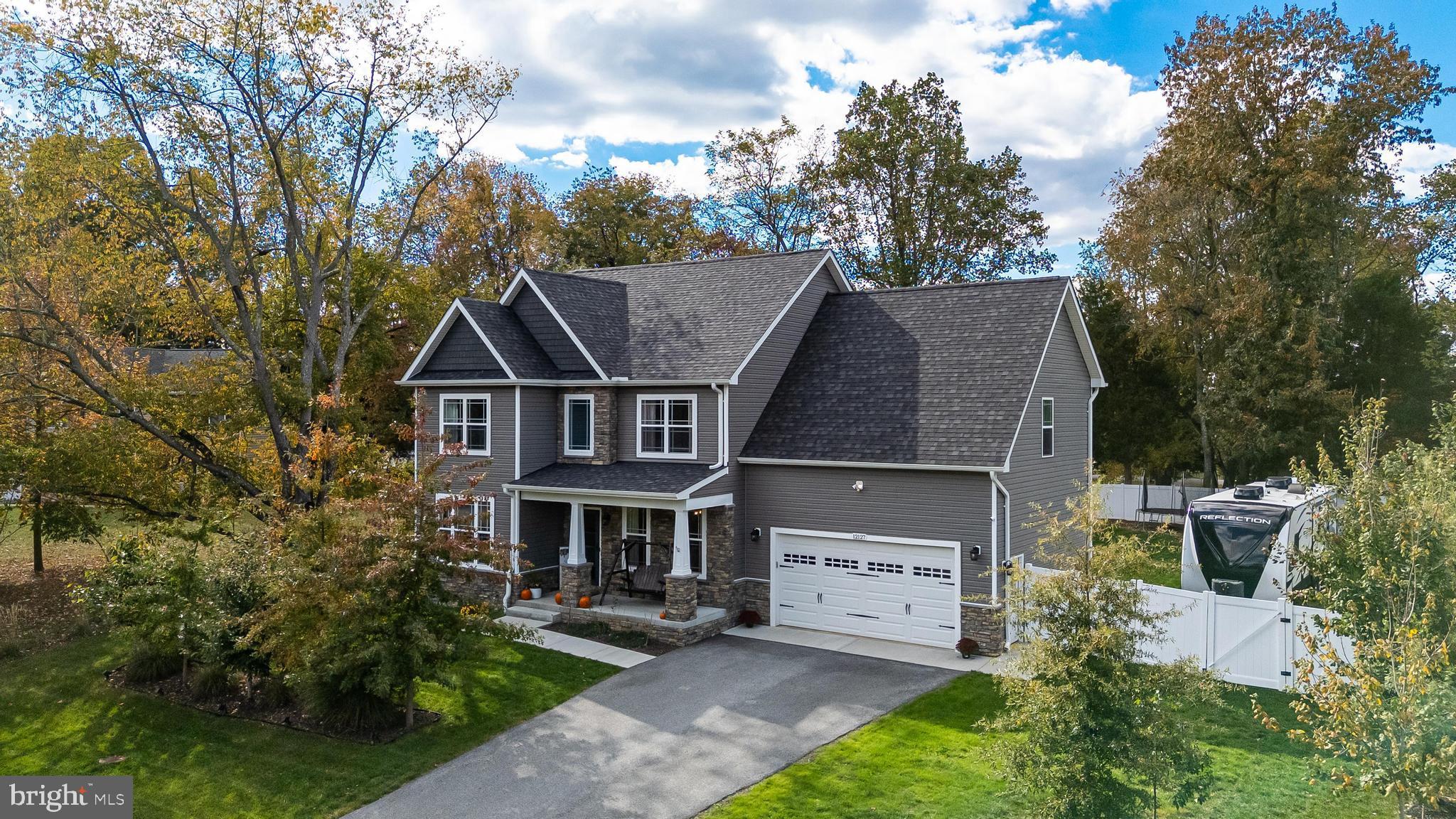 CLIFFTON ON THE POTOMAC - Residential