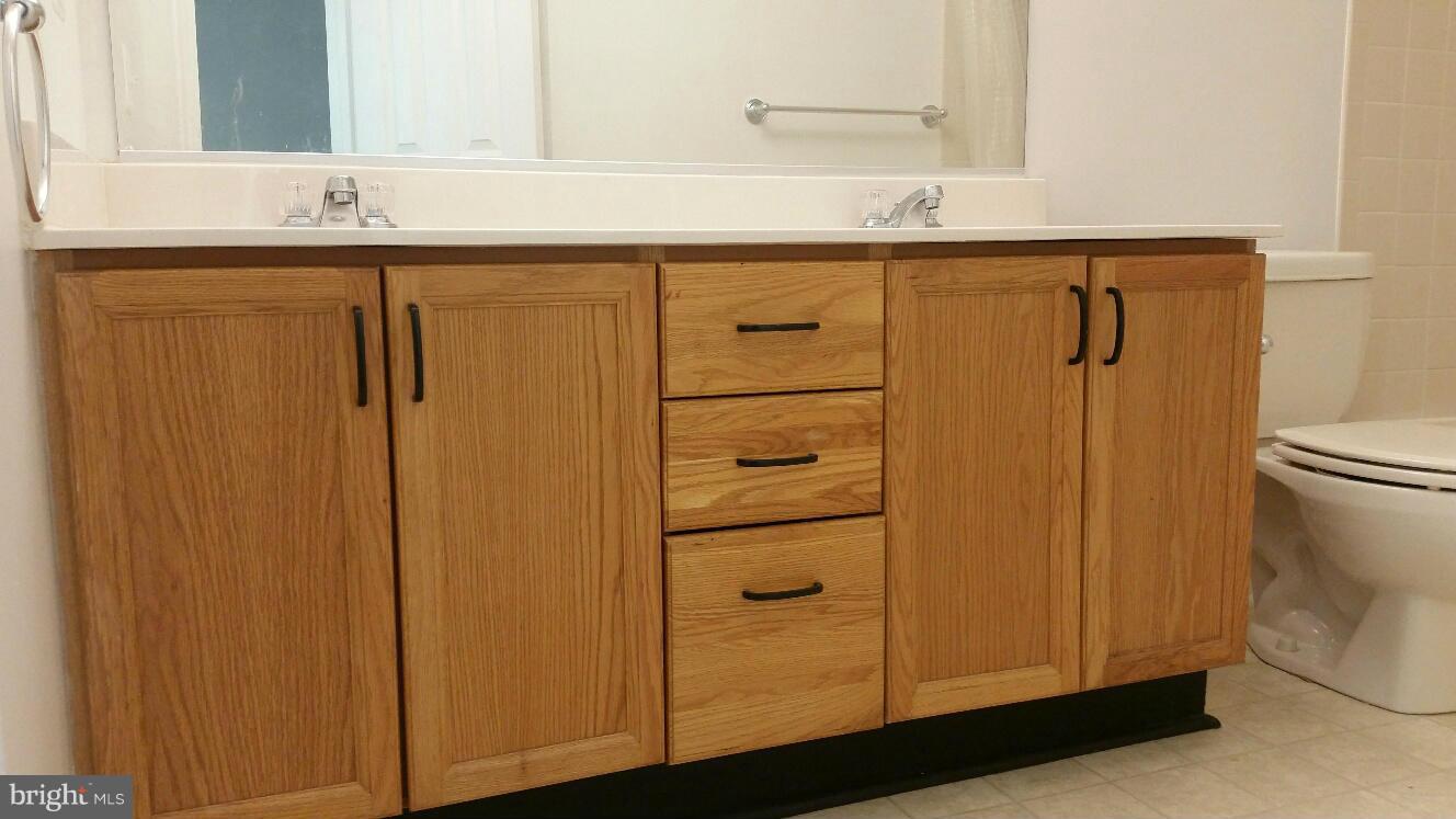 CEDARS OF WARRENTON - Residential Lease