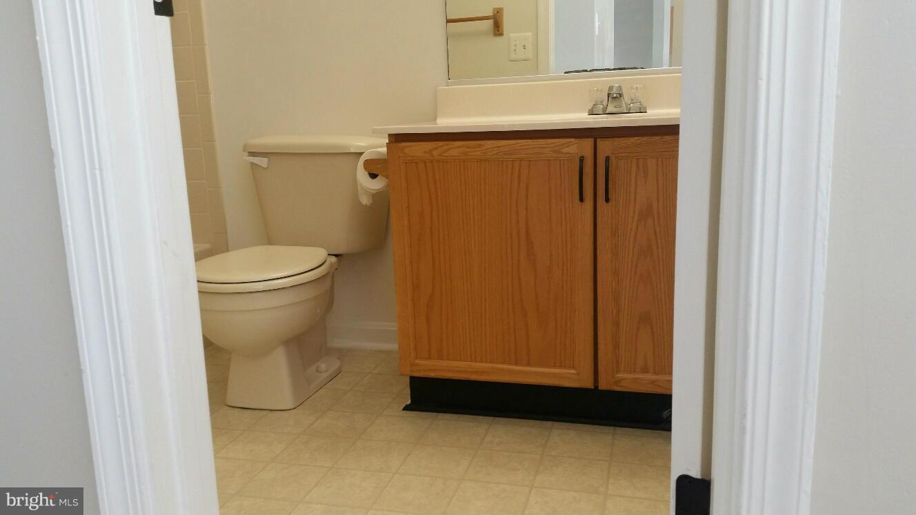 CEDARS OF WARRENTON - Residential Lease