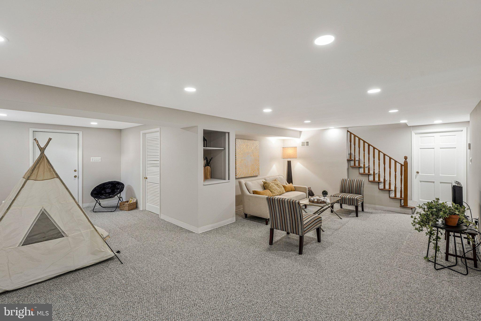 TYSONS GREEN - Residential