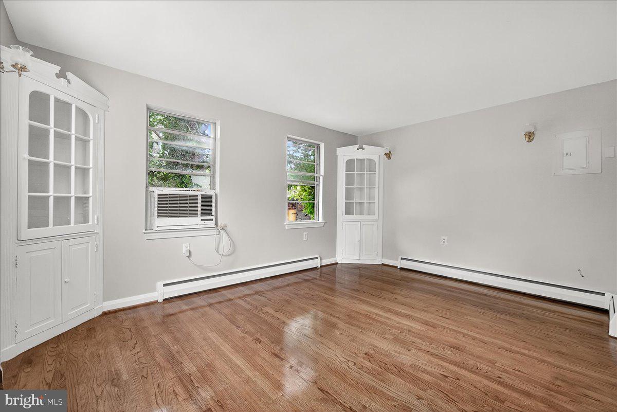 SUDBROOK PARK - Residential