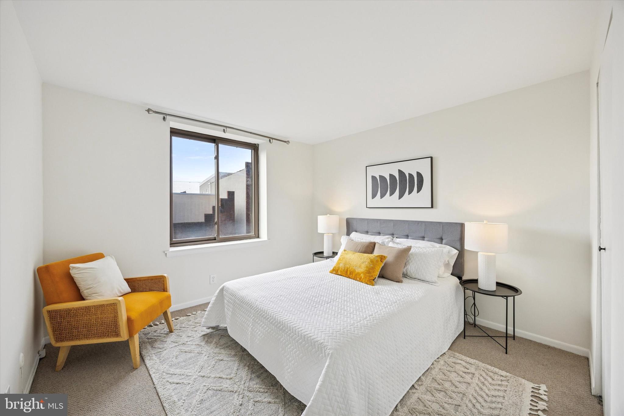 WASHINGTON SQ WEST - Residential