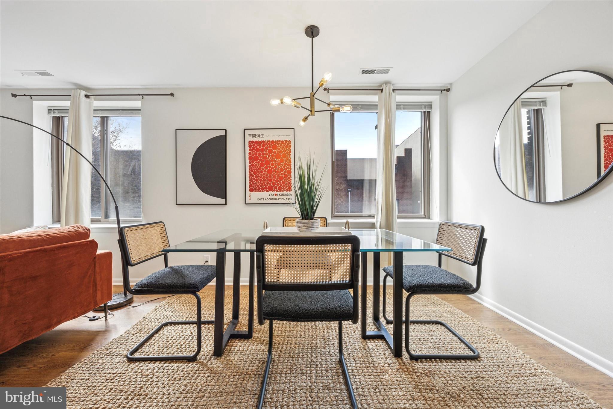 WASHINGTON SQ WEST - Residential