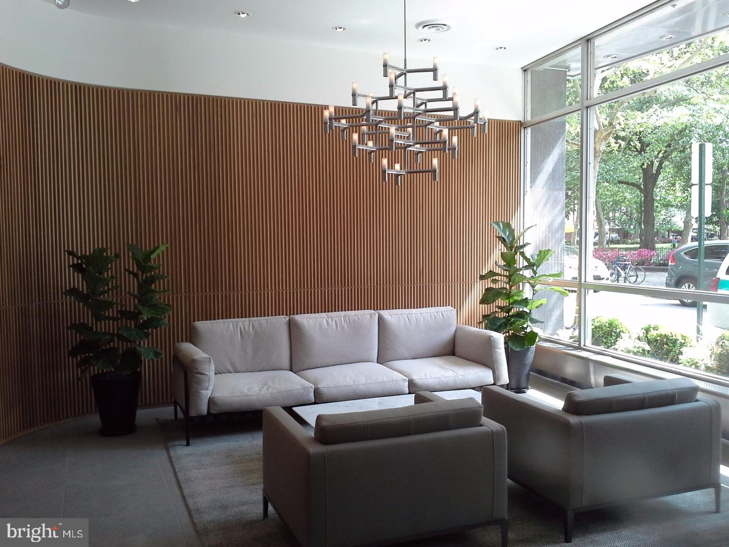 RITTENHOUSE SQUARE - Residential Lease