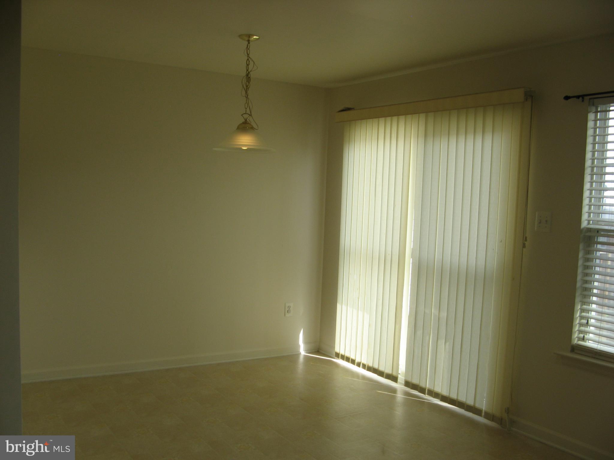 BROOKLAND MANOR - Residential Lease