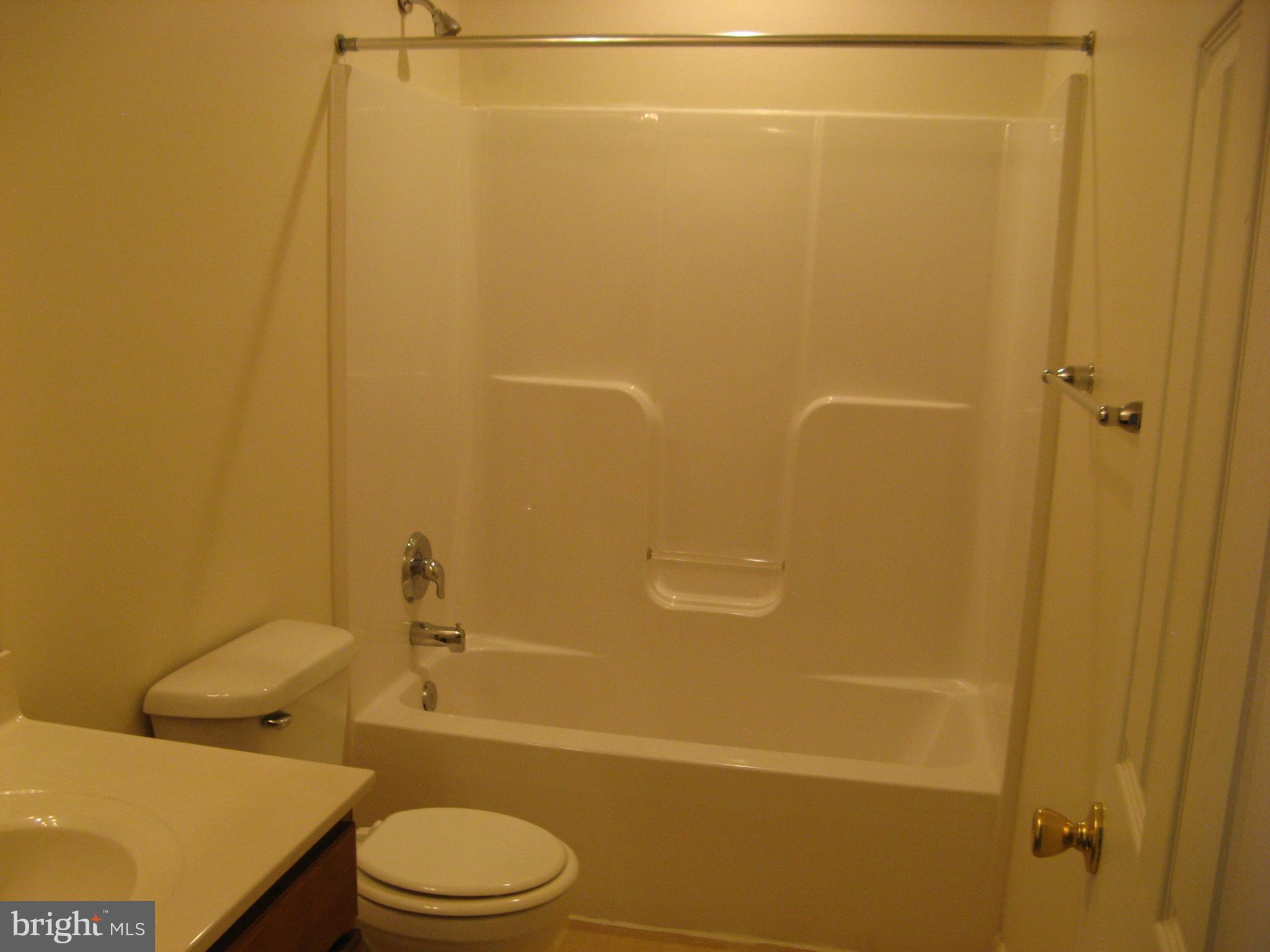 BROOKLAND MANOR - Residential Lease