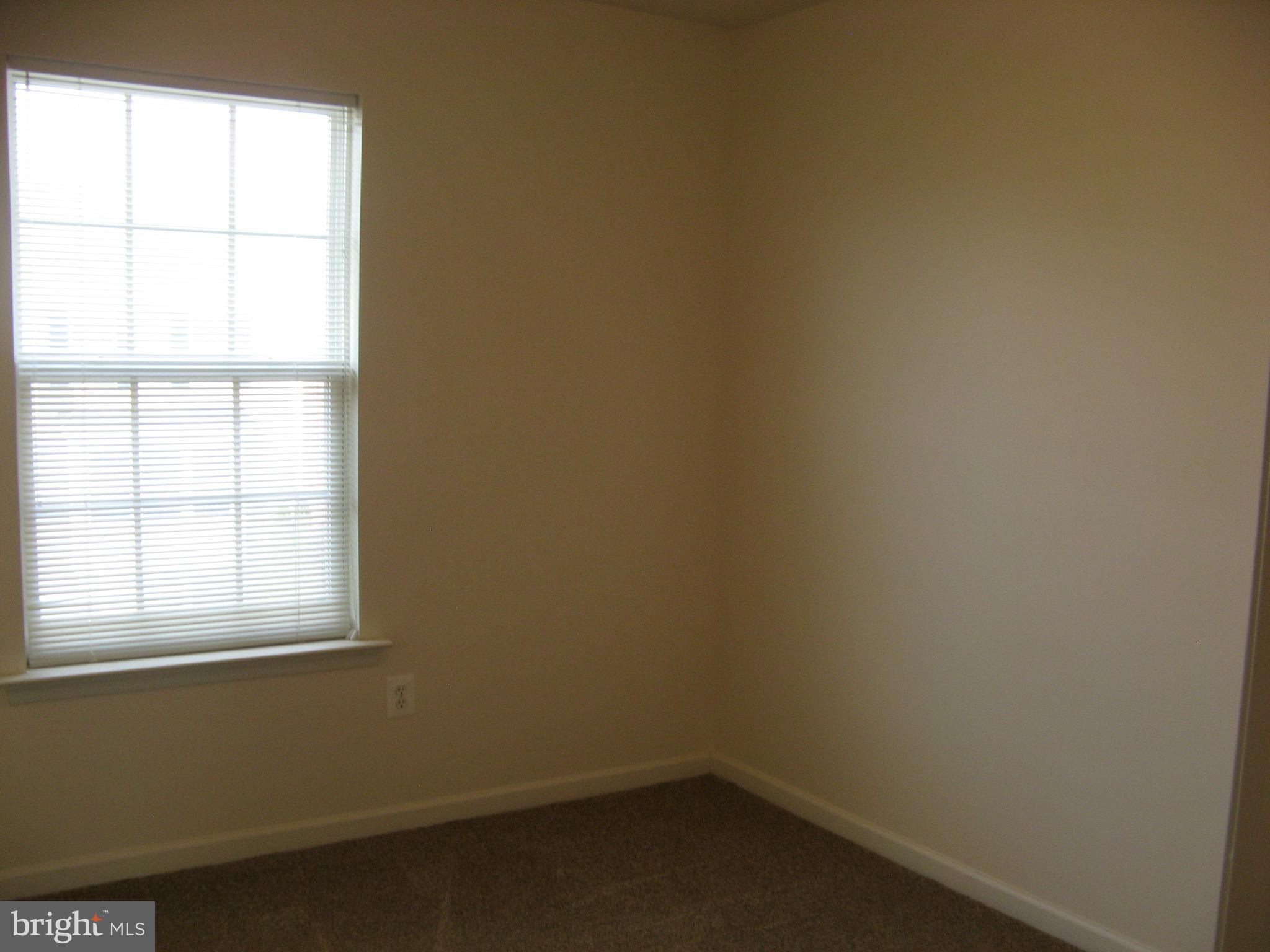 BROOKLAND MANOR - Residential Lease