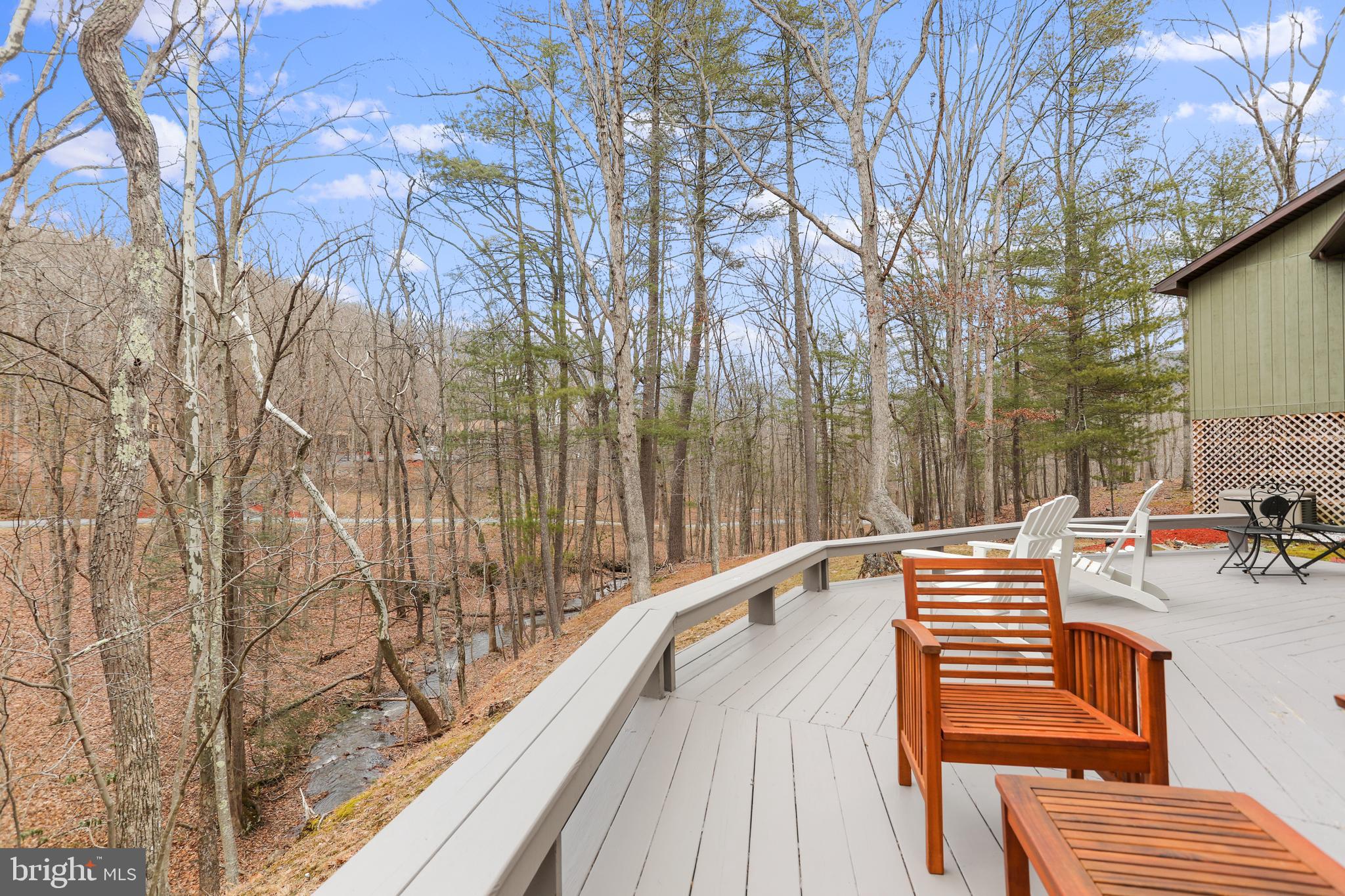 RIVER RIDGE - Residential