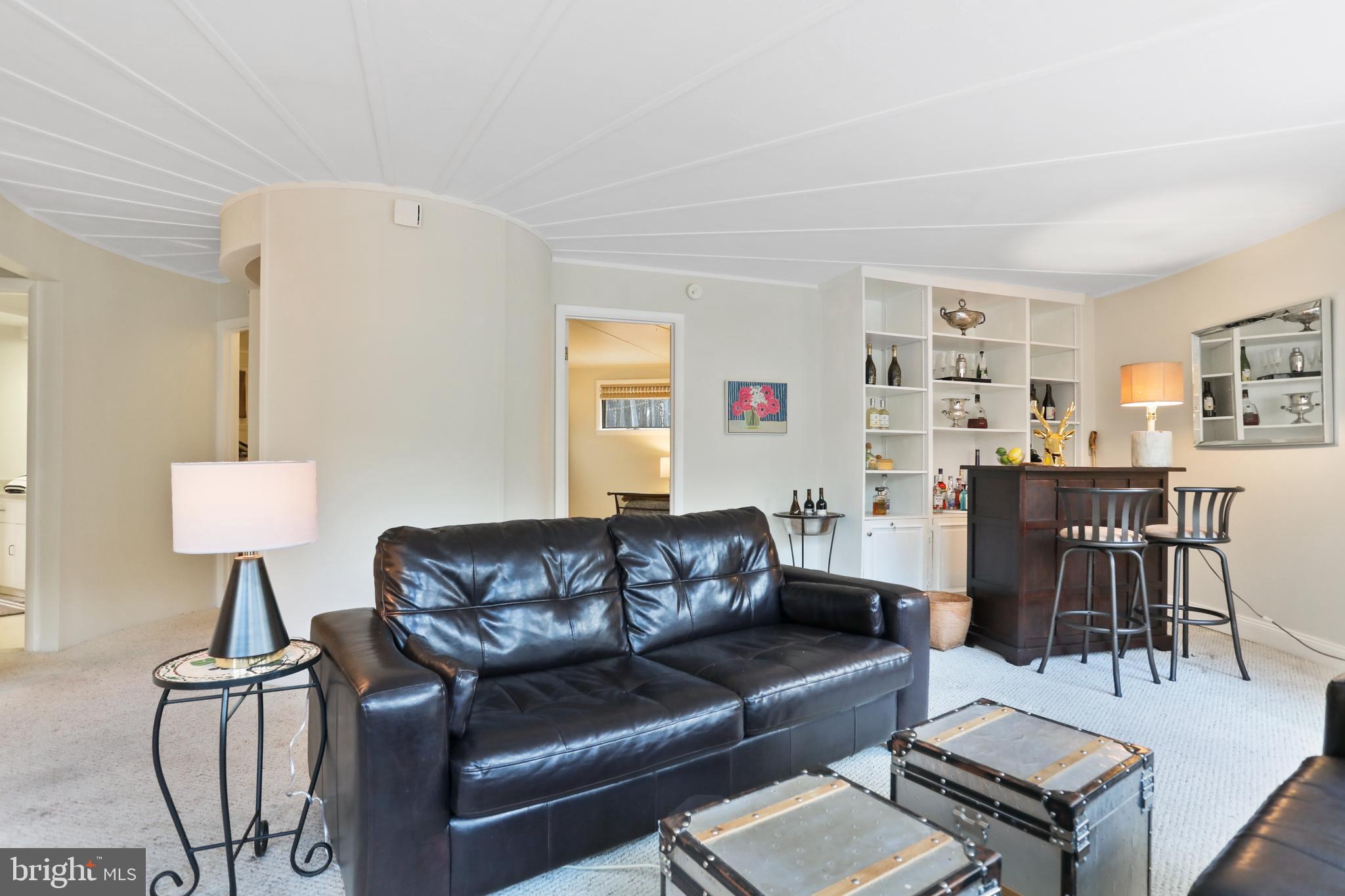 RIVER RIDGE - Residential