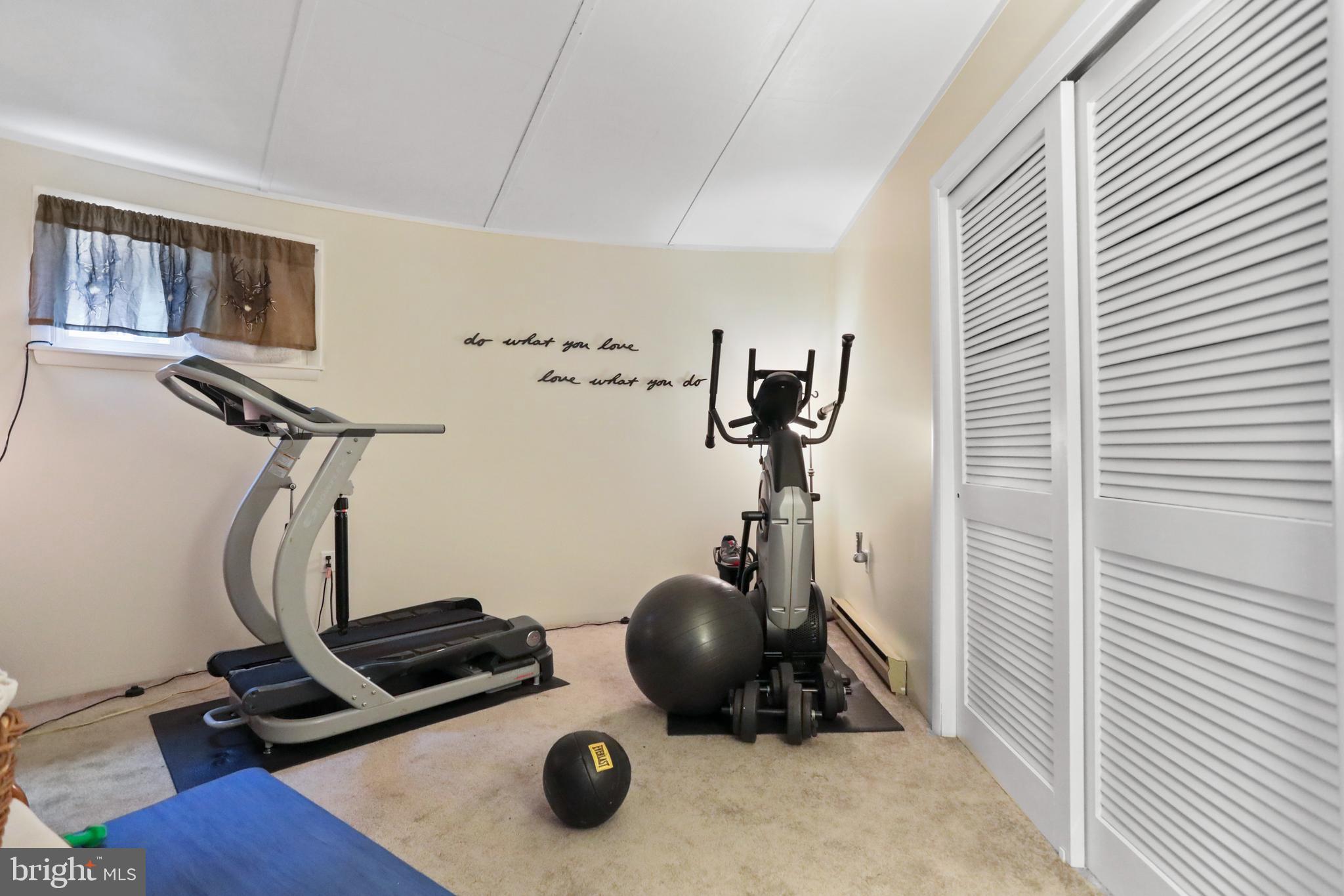 RIVER RIDGE - Residential