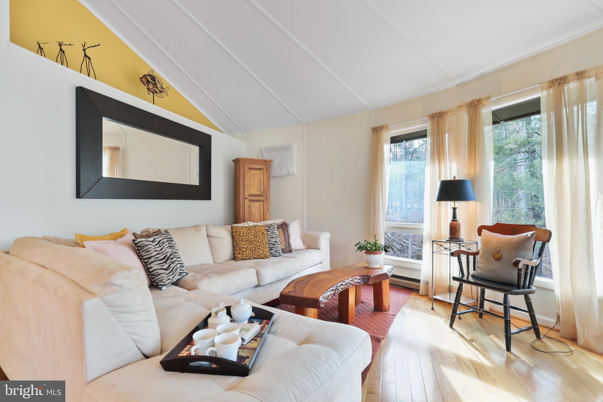 RIVER RIDGE - Residential