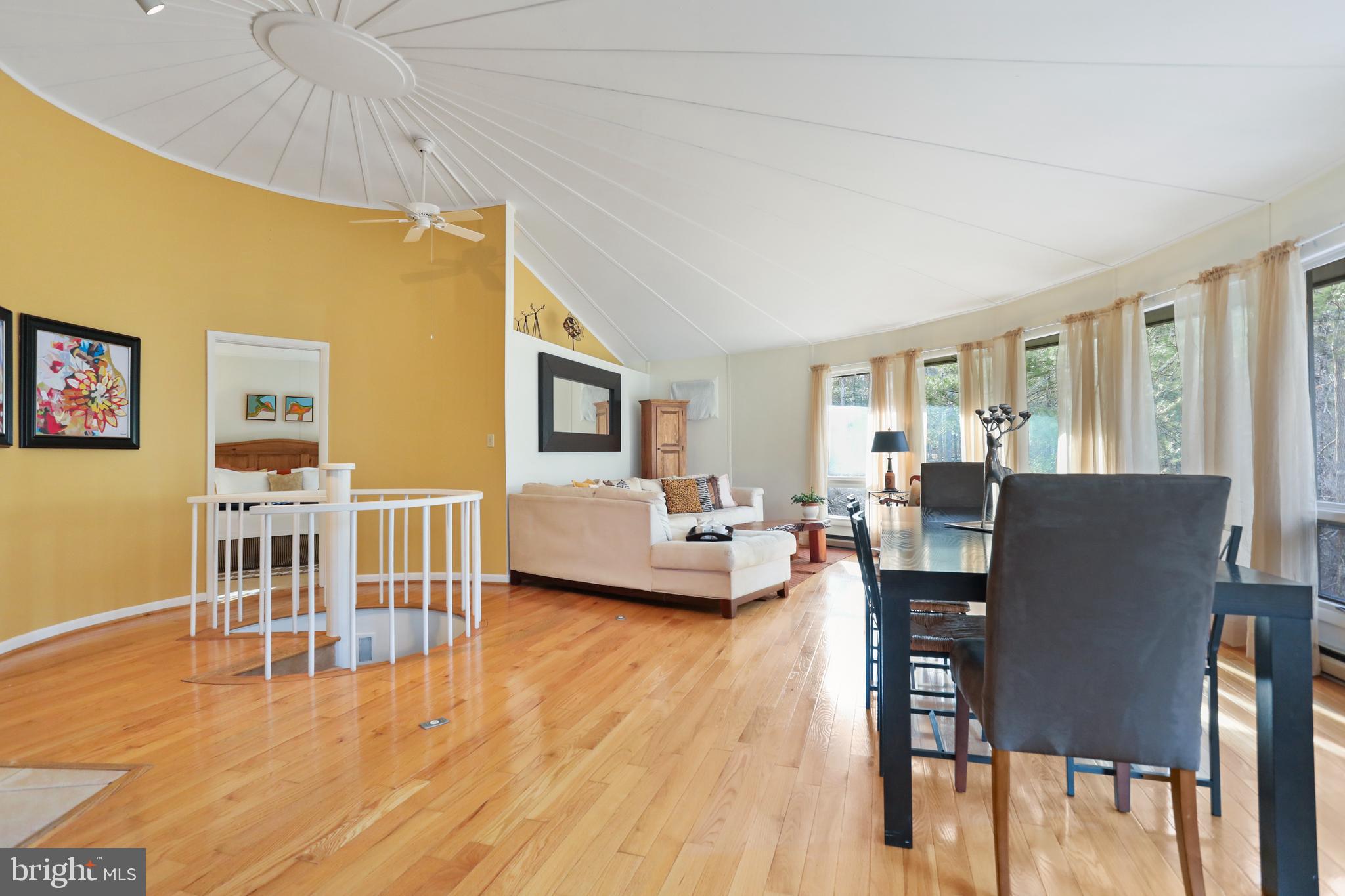 RIVER RIDGE - Residential