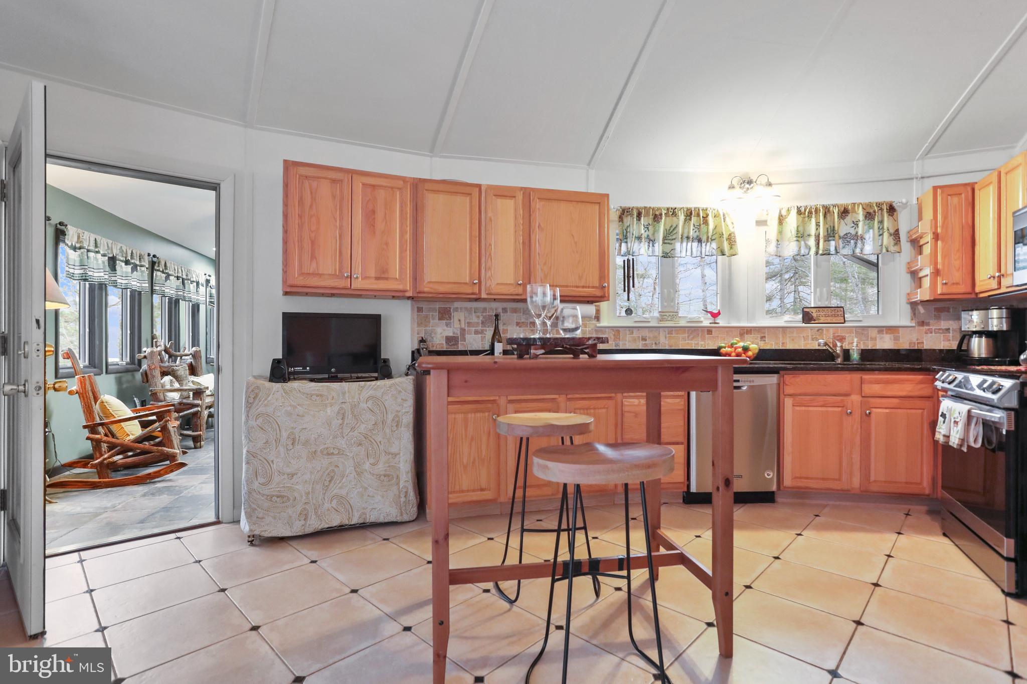 RIVER RIDGE - Residential