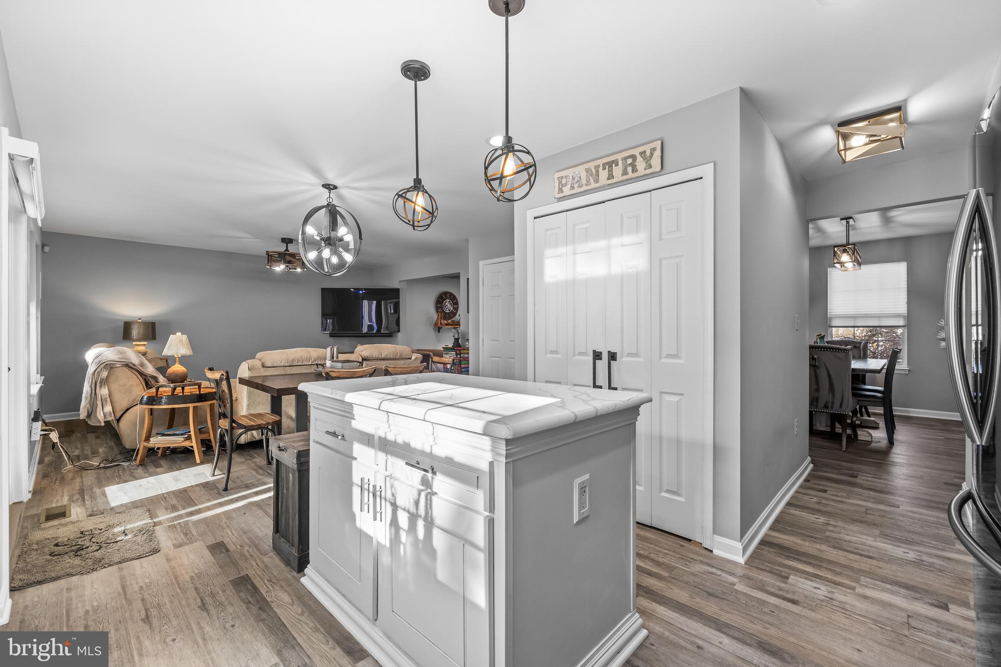 DEFLORA - Residential