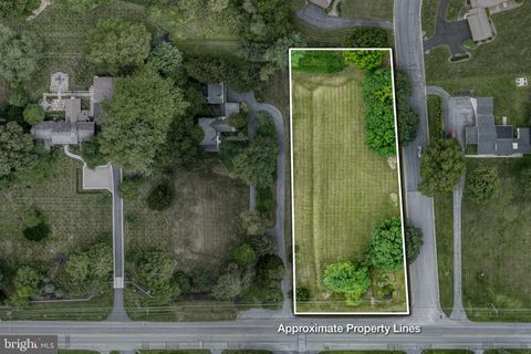 1 & 2 BENTLEY LANE LANCASTER PA 17603