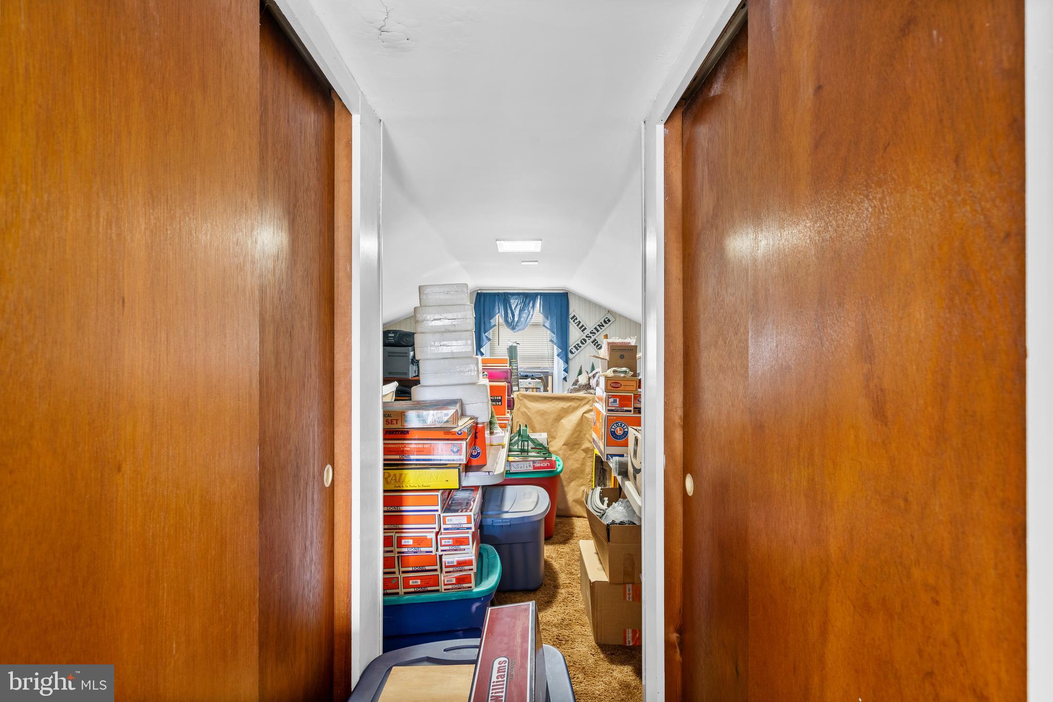 NON AVAILABLE - Residential