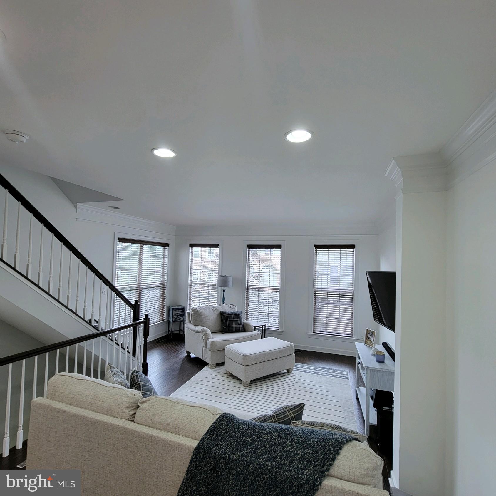 RIDGE TOP TERRACE - Residential