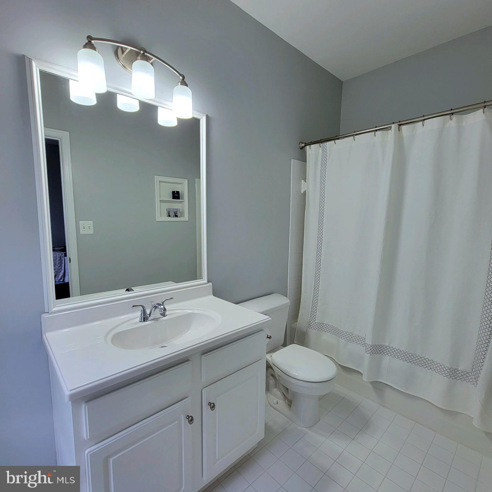 RIDGE TOP TERRACE - Residential