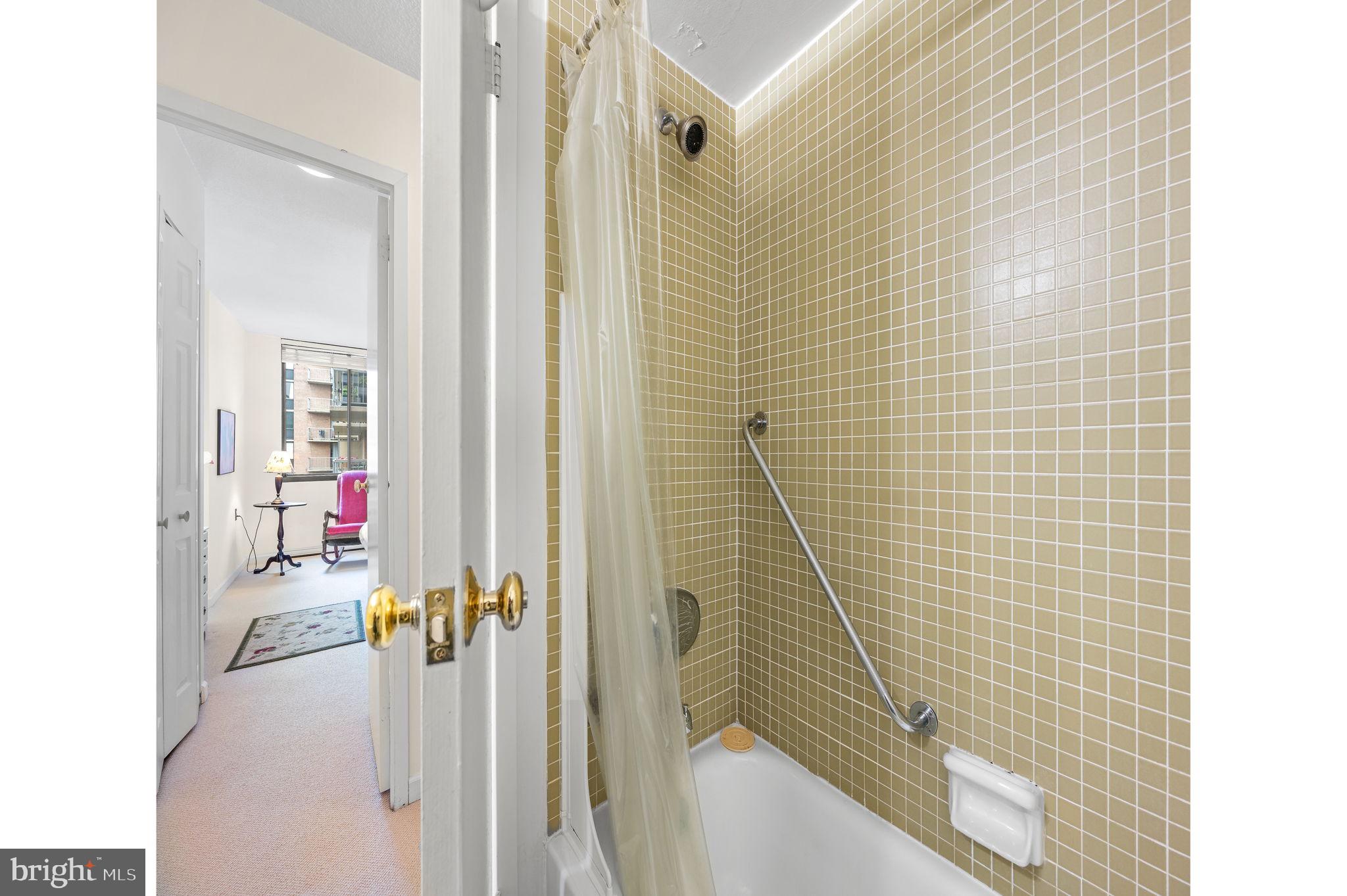 SWARTHMORE - Residential