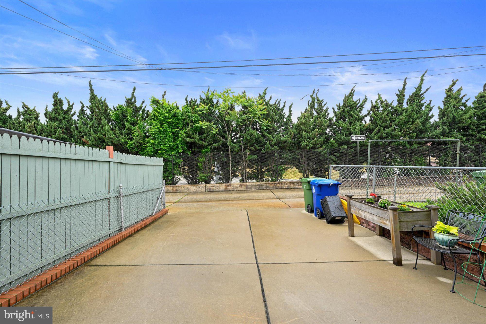 GREEKTOWN - Residential