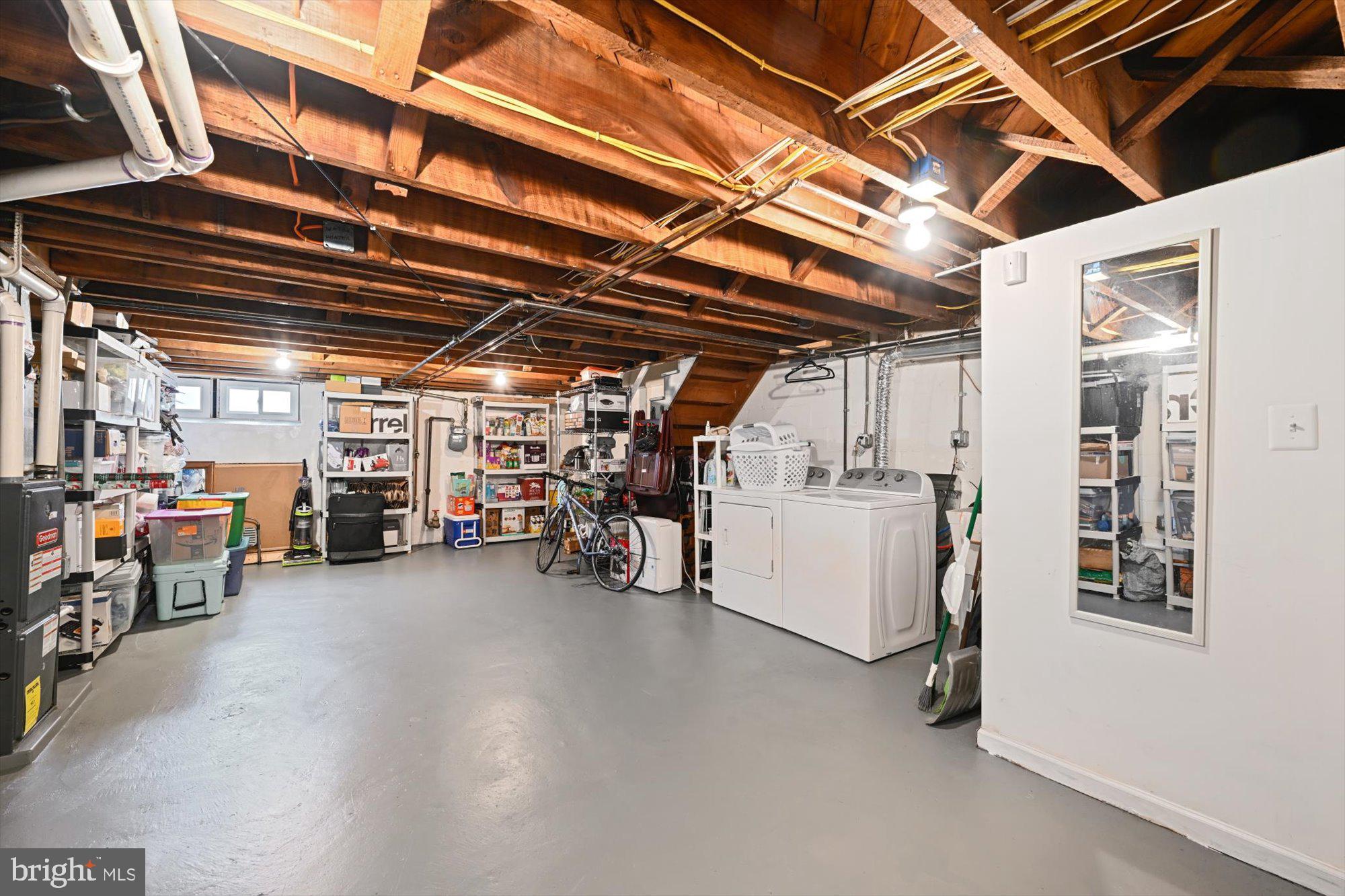 GREEKTOWN - Residential