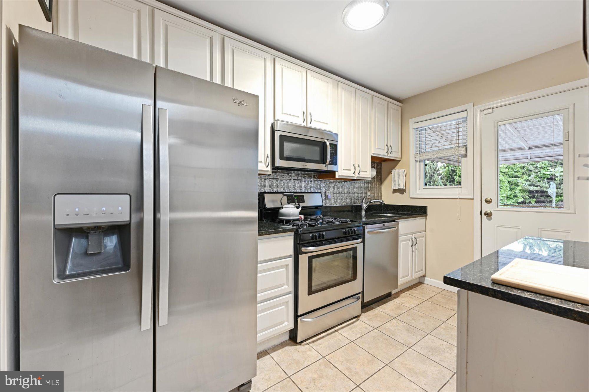 GREEKTOWN - Residential