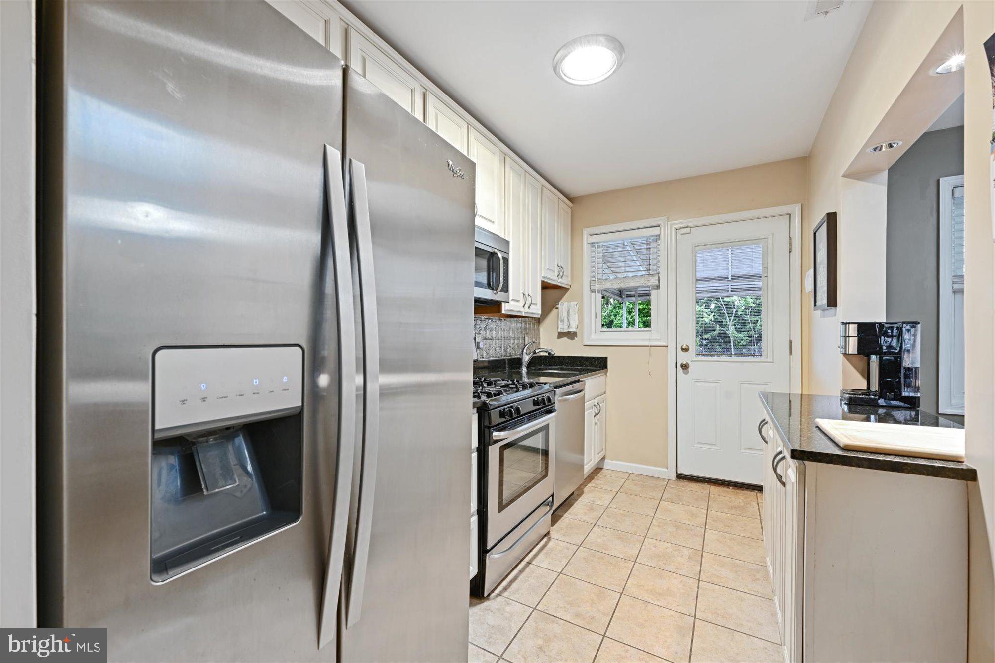 GREEKTOWN - Residential