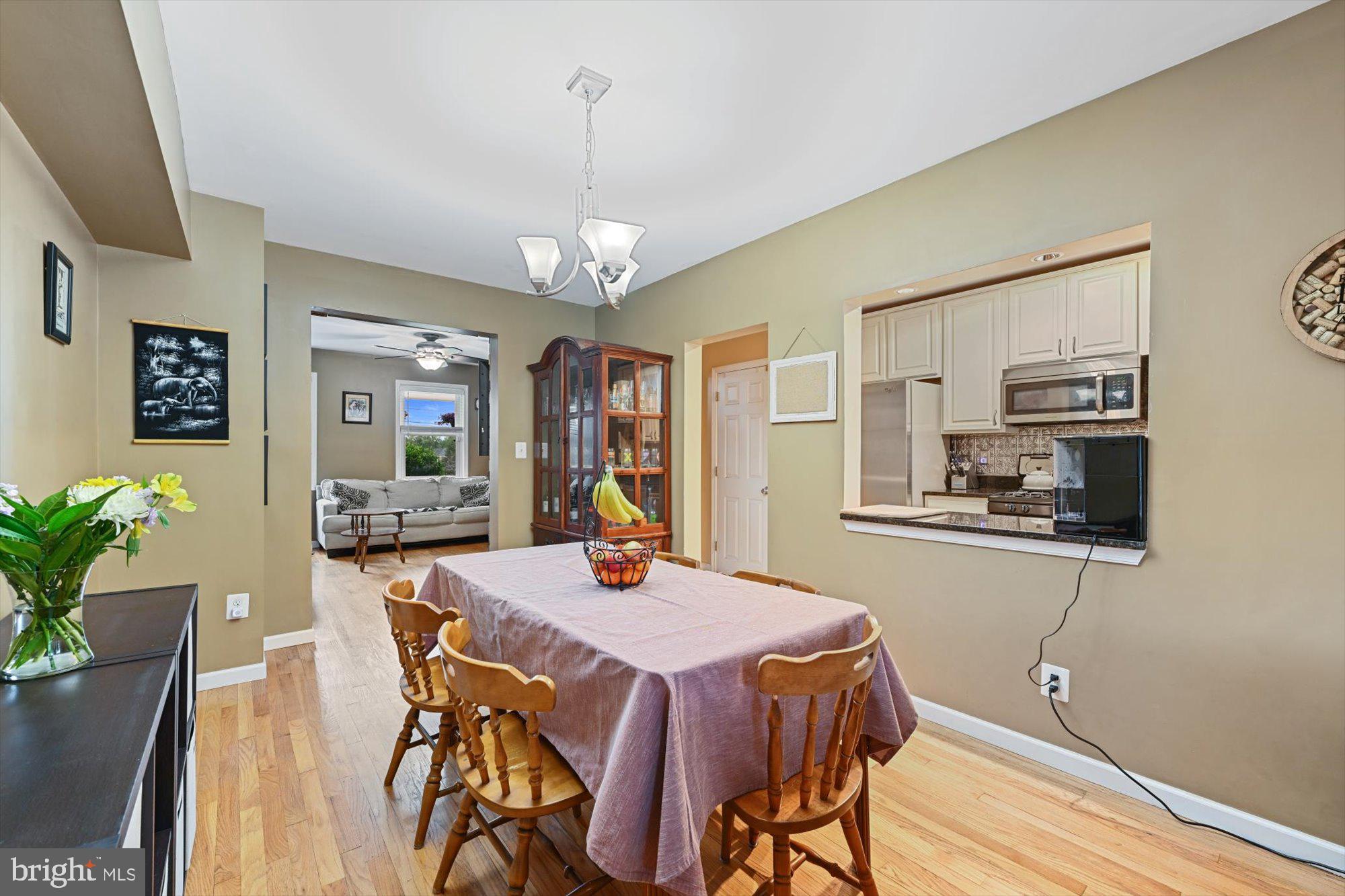 GREEKTOWN - Residential