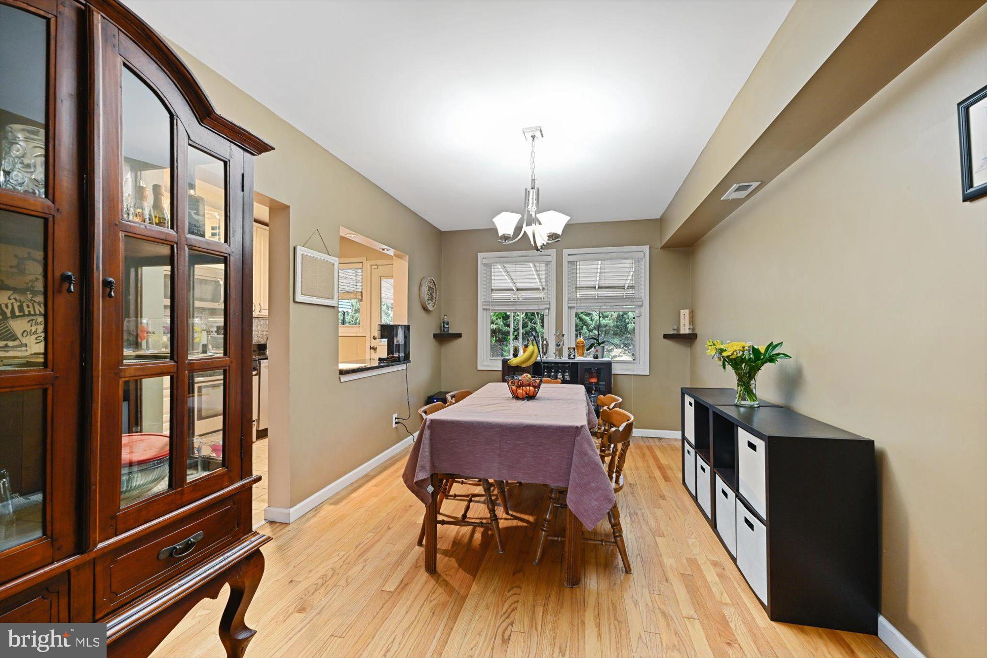 GREEKTOWN - Residential