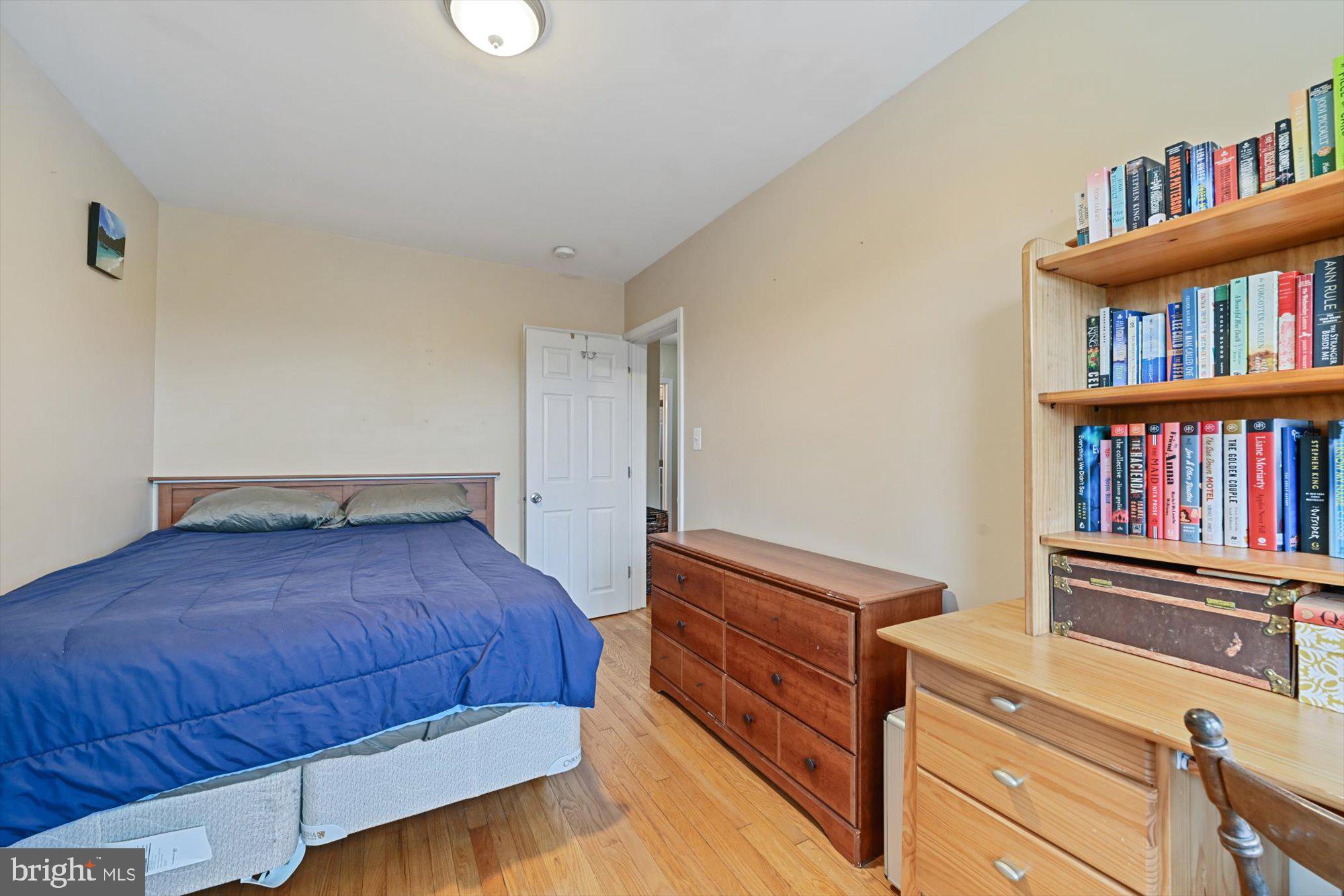 GREEKTOWN - Residential