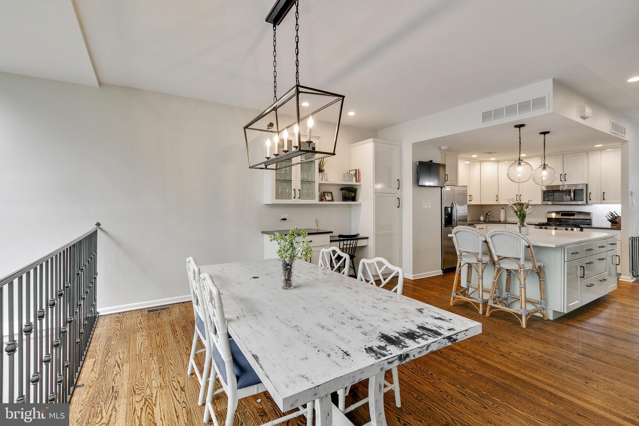 SOCIETY HILL - Residential