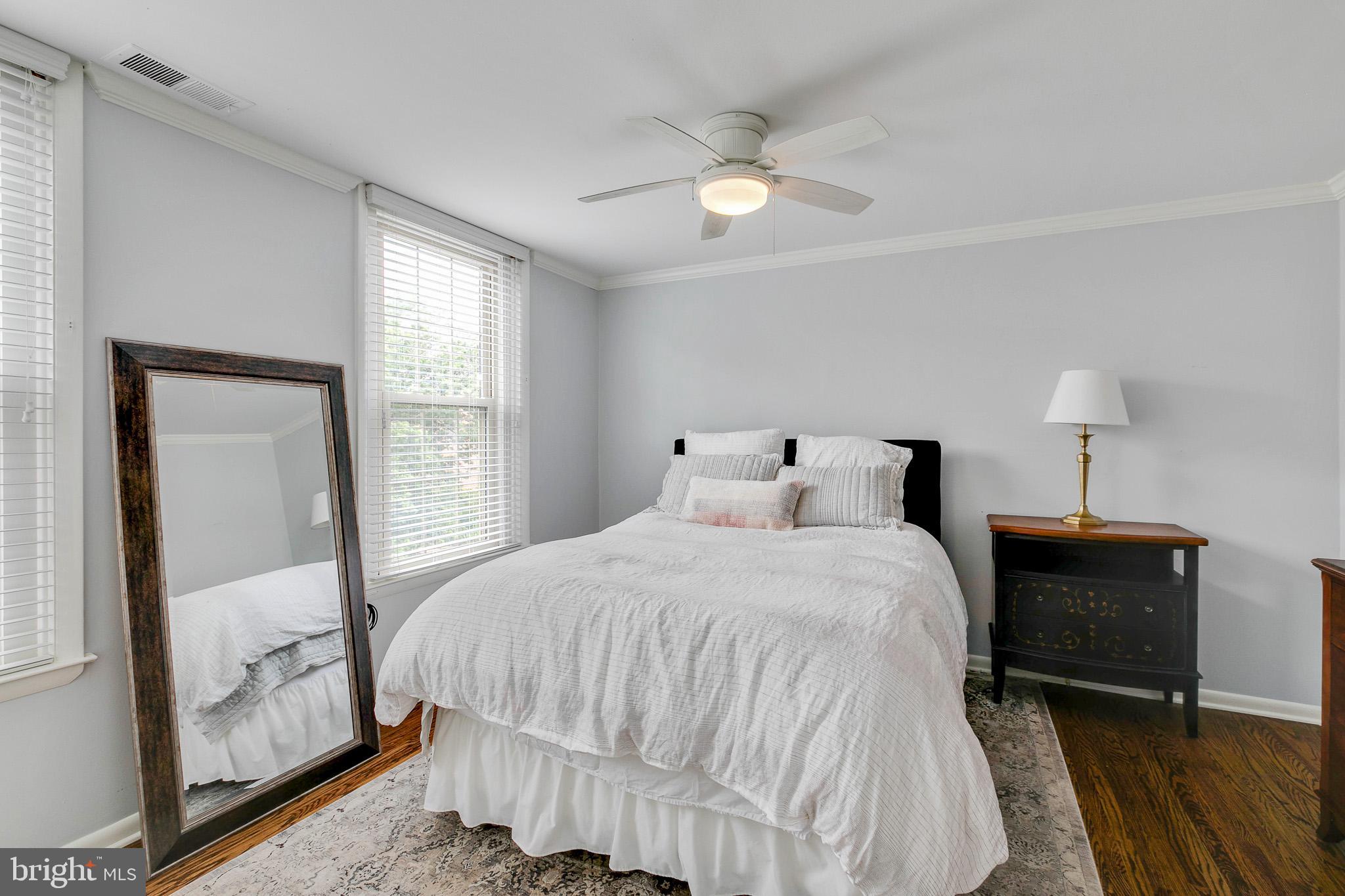 SOCIETY HILL - Residential