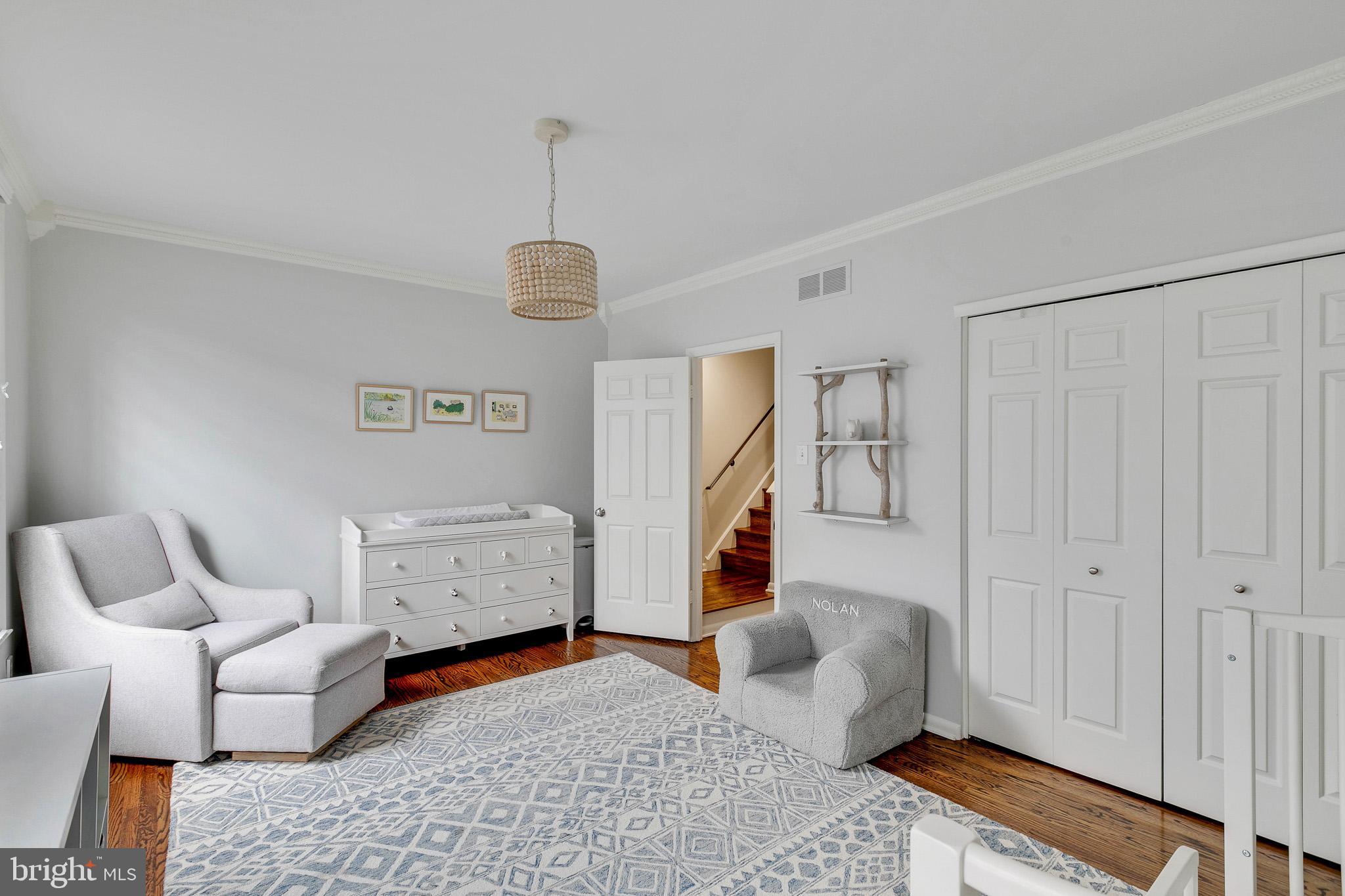 SOCIETY HILL - Residential