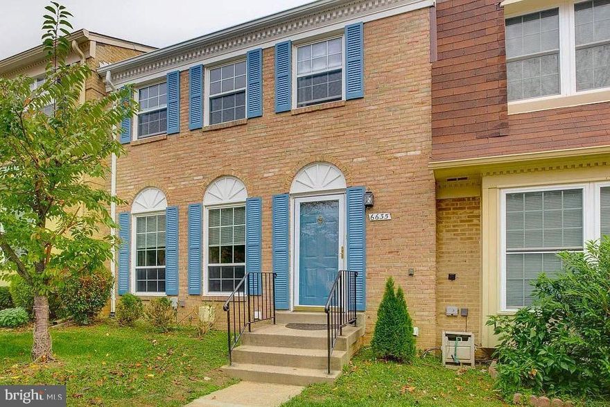 Freshly painted 3 Bed, 4 Bath Townhome for rent in a quiet neighborhood of Greentree Village Community. The main level has a spacious bright living room followed by dining area, kitchen featuring granite countertops, Stainless steel appliances, ample of counter space. Adjacent breakfast area overlooking the rear patio and the school bus stop. Upper level features Large master bedroom with 2 spacious closets and ensuite bathroom, 2 other bedrooms with a common bath. 
The walkout lower level features a large family / recreation room with a fireplace, A Half bath, Laundry room with a pleanty of storage space. Walk out the sliding door to your private patio. 

The house is located just minutes away from plenty of shopping, dining and entertainment options. Very close to rolling valley park and ride, Direct bus (18P & 18S) service to and from Pentagon during rush hours. Pohick Regional Library, South Run Rec center,  Fairfax county parkway and I-95.