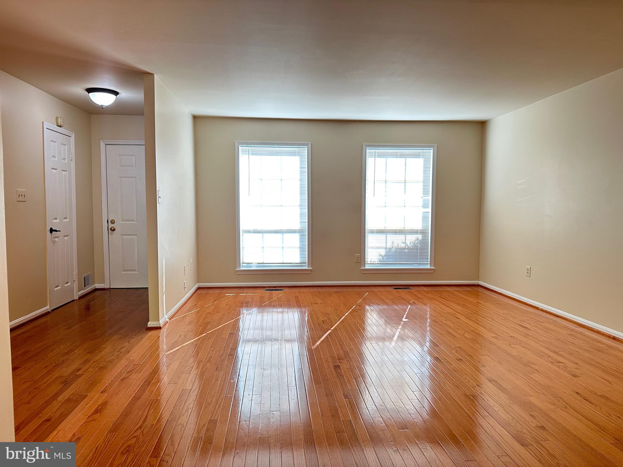 GREENTREE VILLAGE - Residential Lease