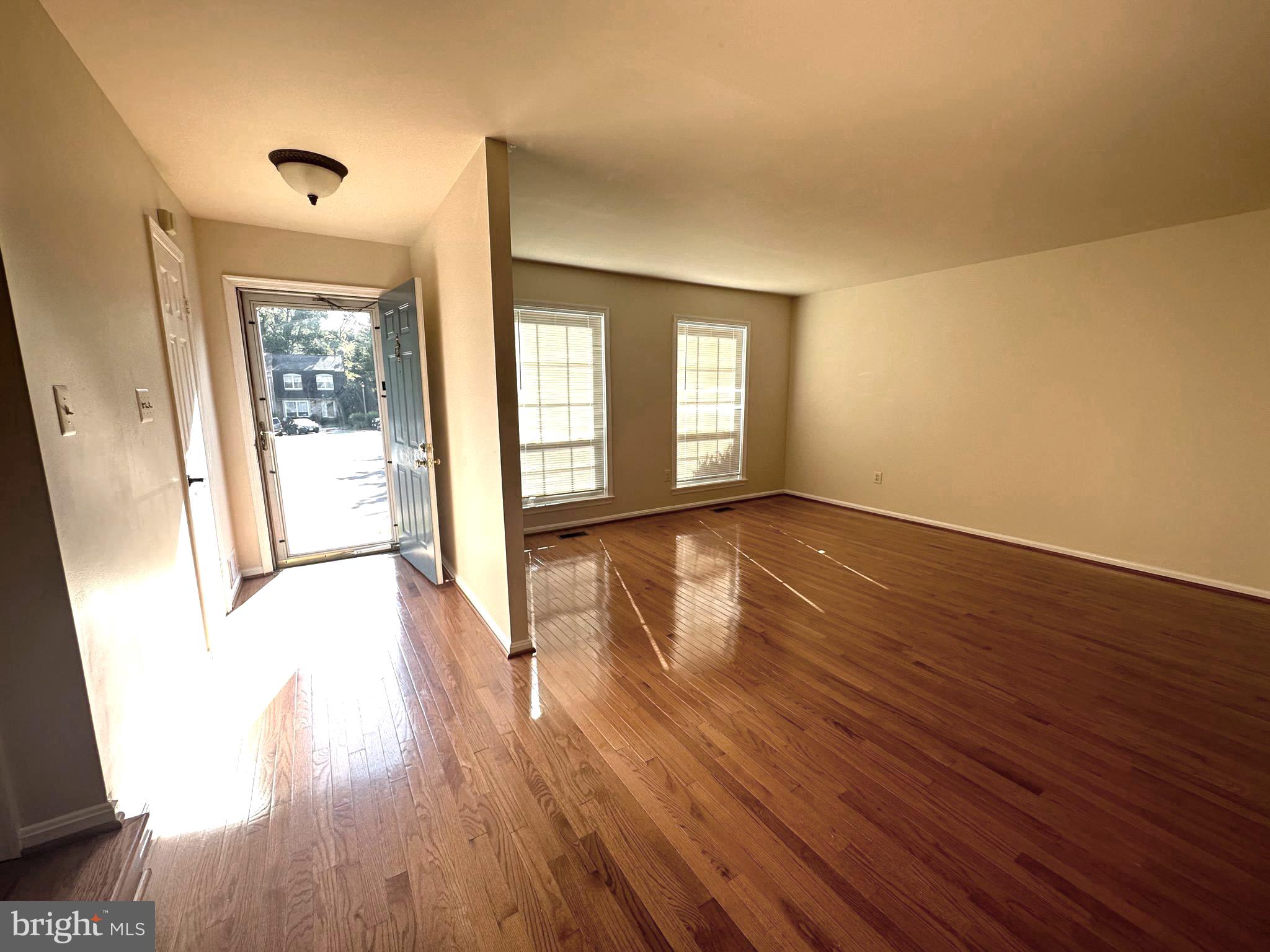 GREENTREE VILLAGE - Residential Lease