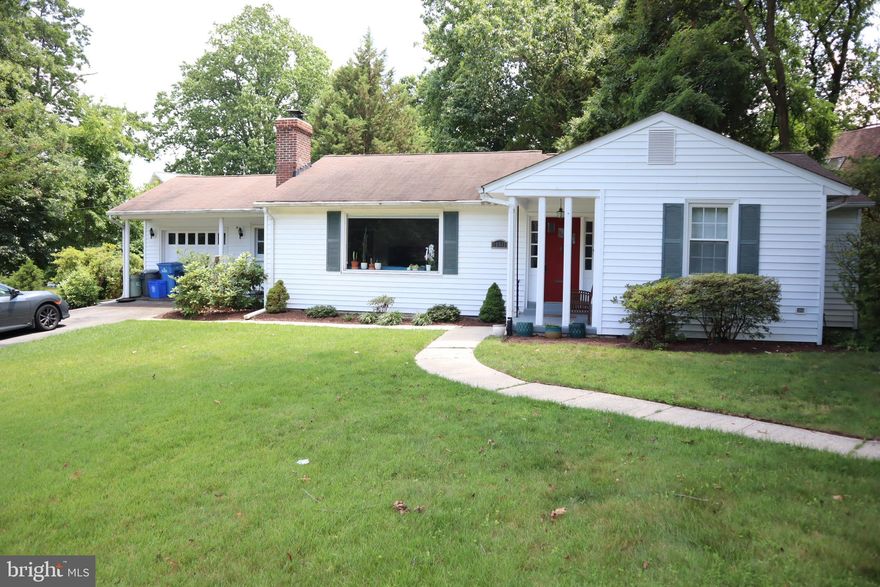 APPROVED APPLICANT,   Expansive Rambler - 1 level living!  Almost 1500  square feet of finished space in terrific condition.   Large Living room and bedroom sizes,   Updated Kitchen and bathrooms,  1 Full bath + 1 Half bath,    1 car garage for your toys,   full size washer /dry on main level,  Lovely covered patio out back.  Herb boxes,    Just 1 mile to Wheaton Metro - Red Line,  Close to hundreds of Restaurants and stores,   Minimum 12 month lease,   2 medium dog  okay with pet deposits,   Move in as early as Aug 5th,   Very close to Sligo creek.   Fireplace does not function and will not be repaired.