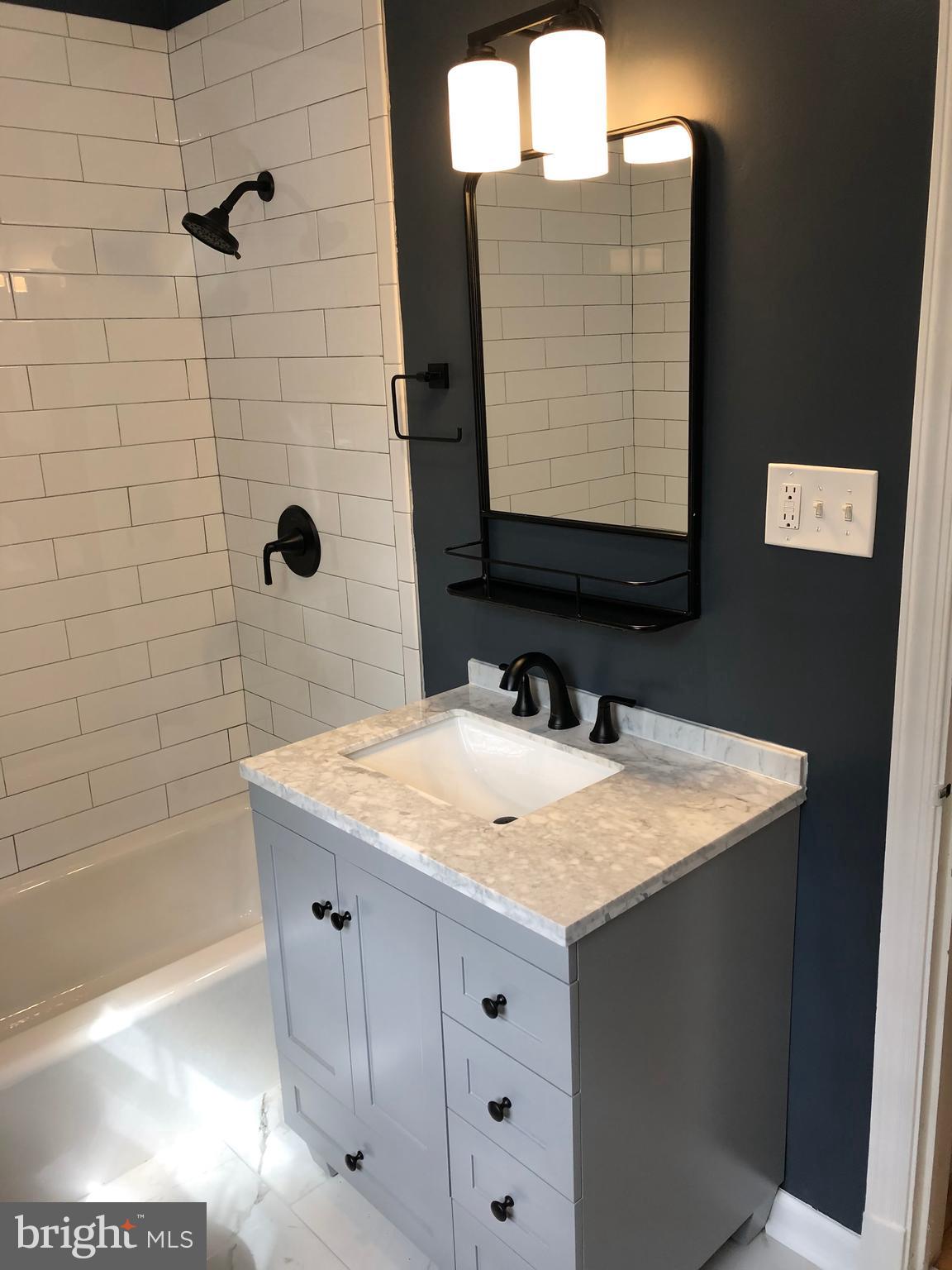 OAKLAND TERRACE - Residential Lease