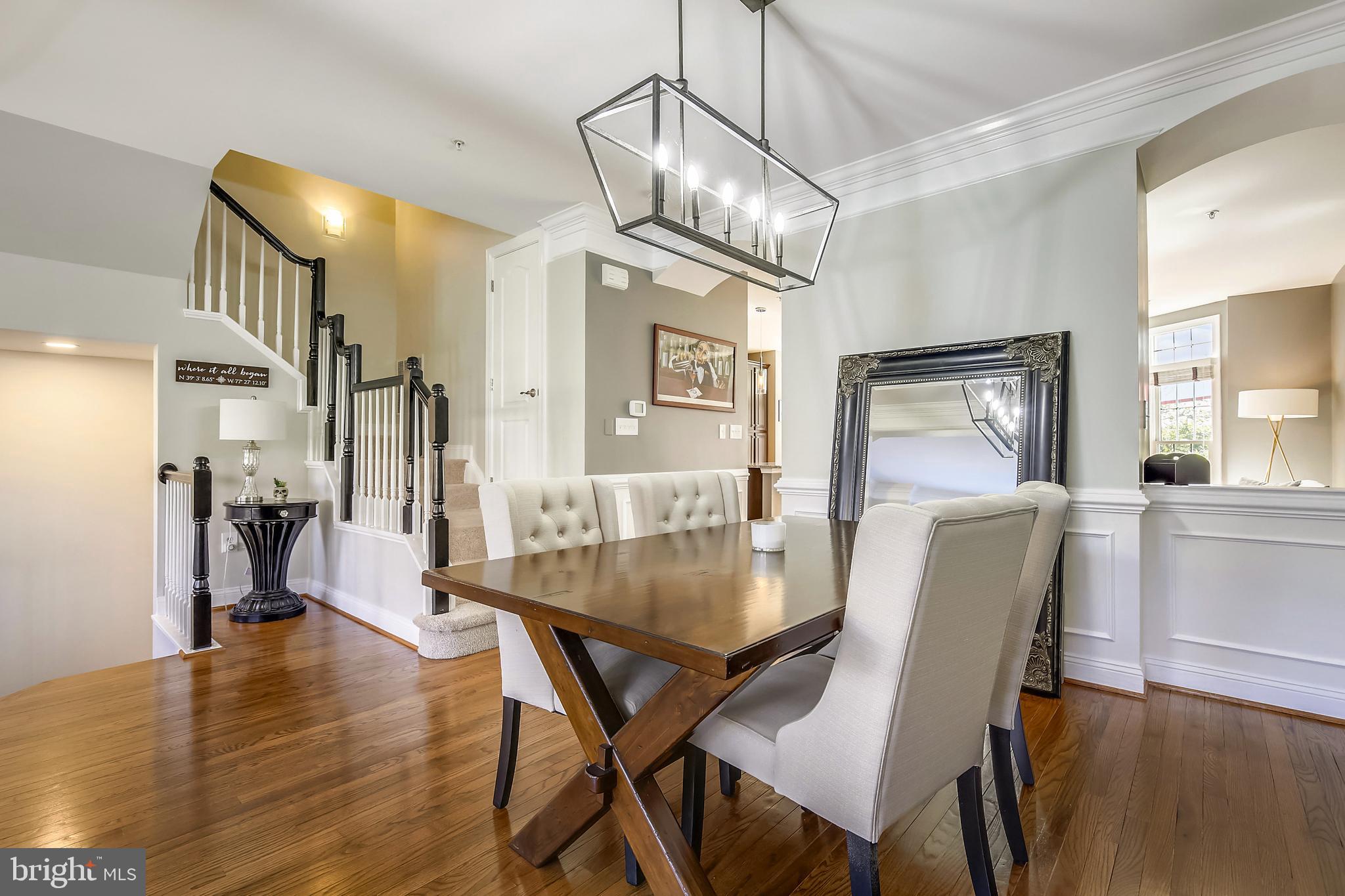 RIVER CREEK - Residential