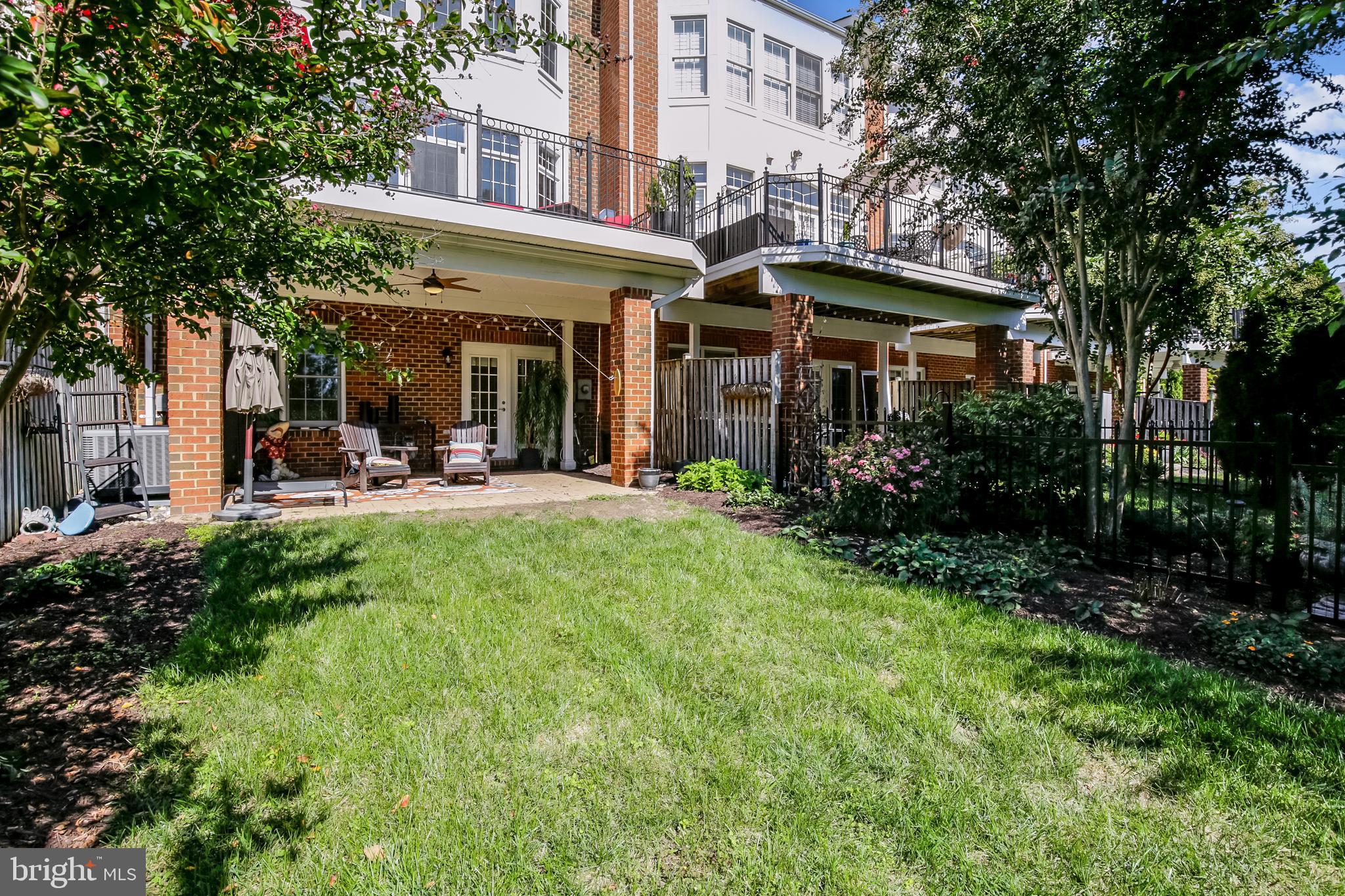 RIVER CREEK - Residential