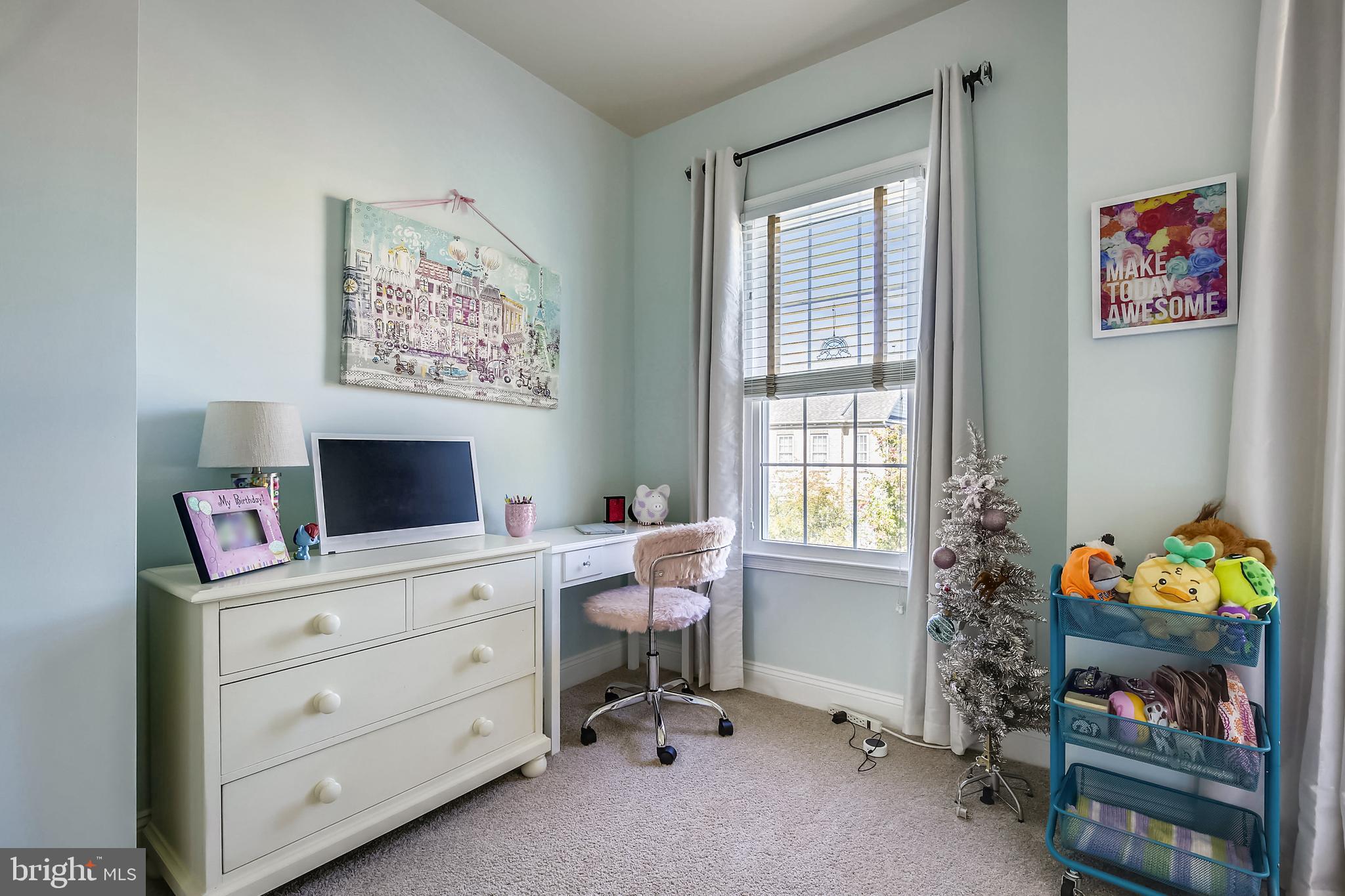 RIVER CREEK - Residential