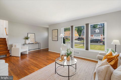 1306 SUDVALE ROAD PIKESVILLE MD 21208