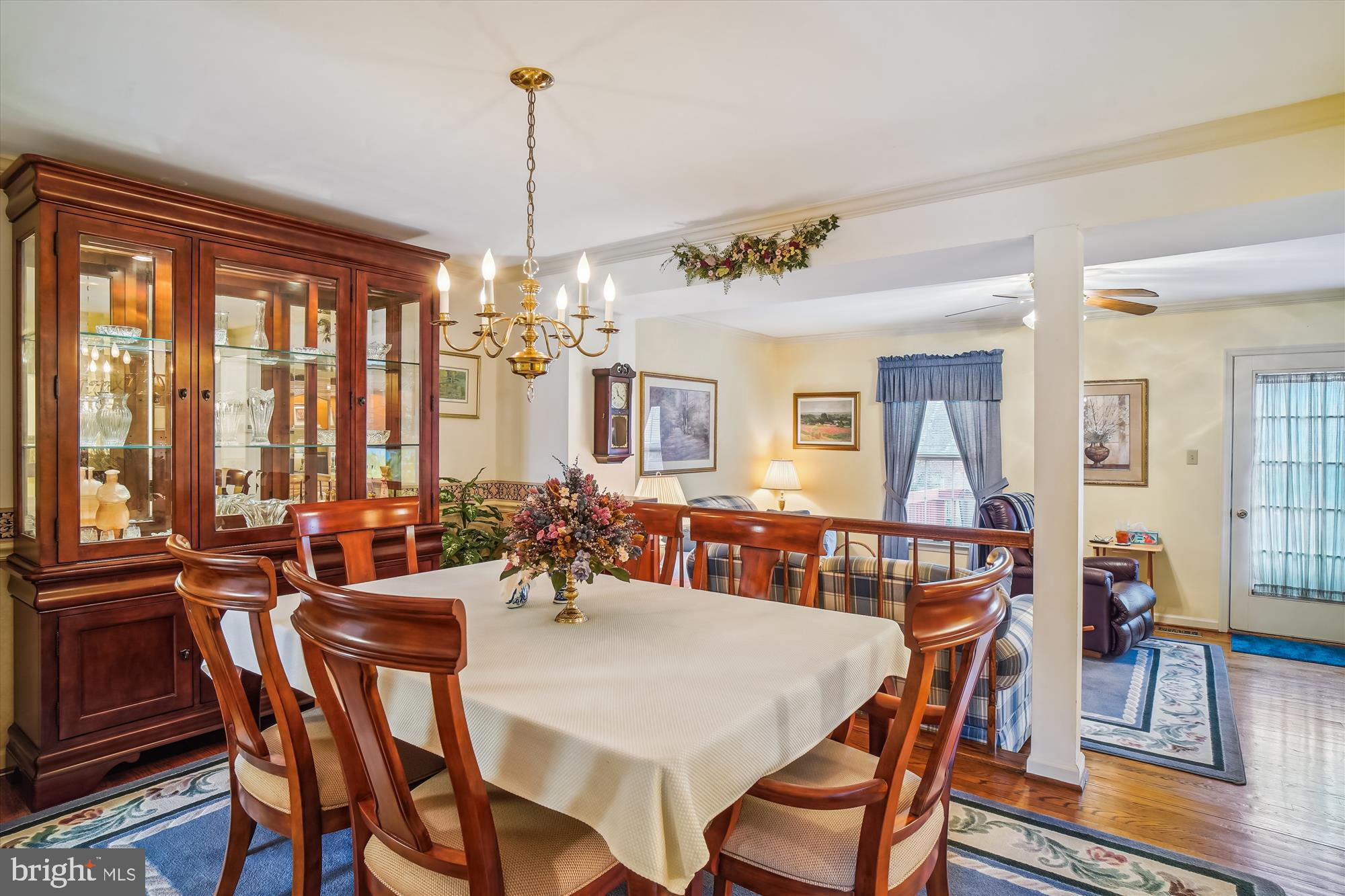 WATERSIDE - Residential