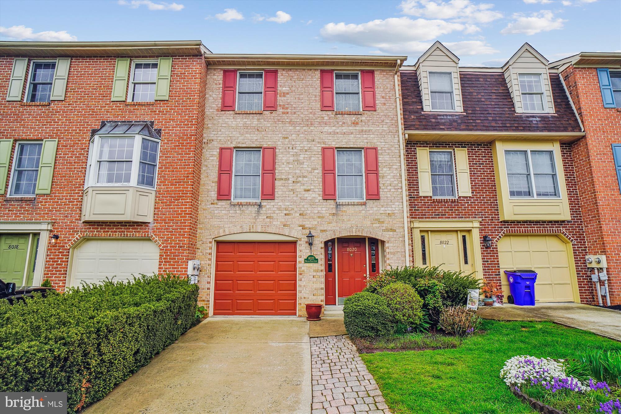 WATERSIDE - Residential