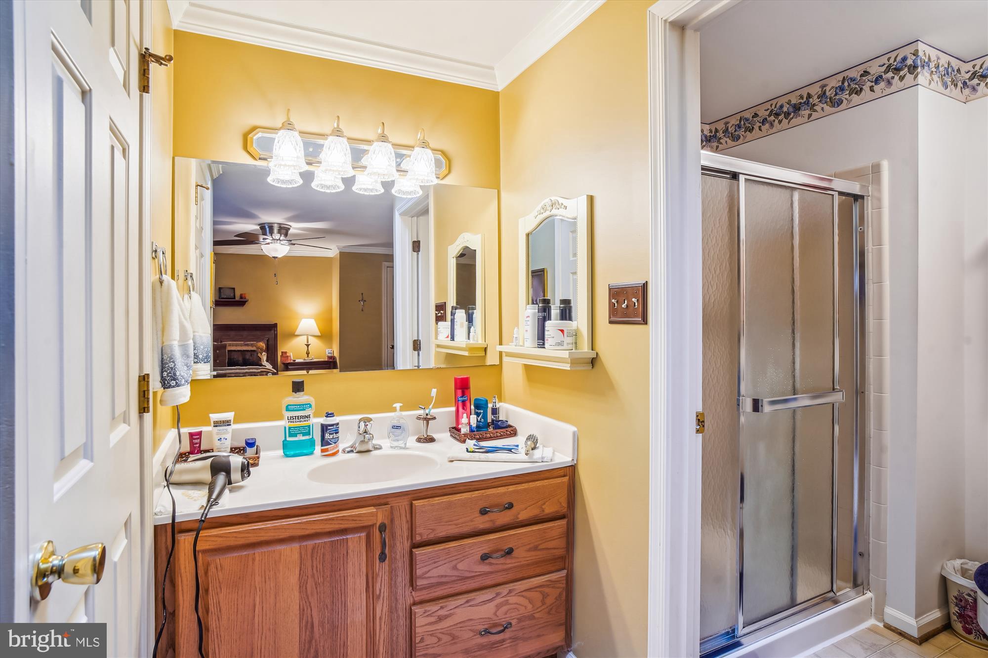 WATERSIDE - Residential