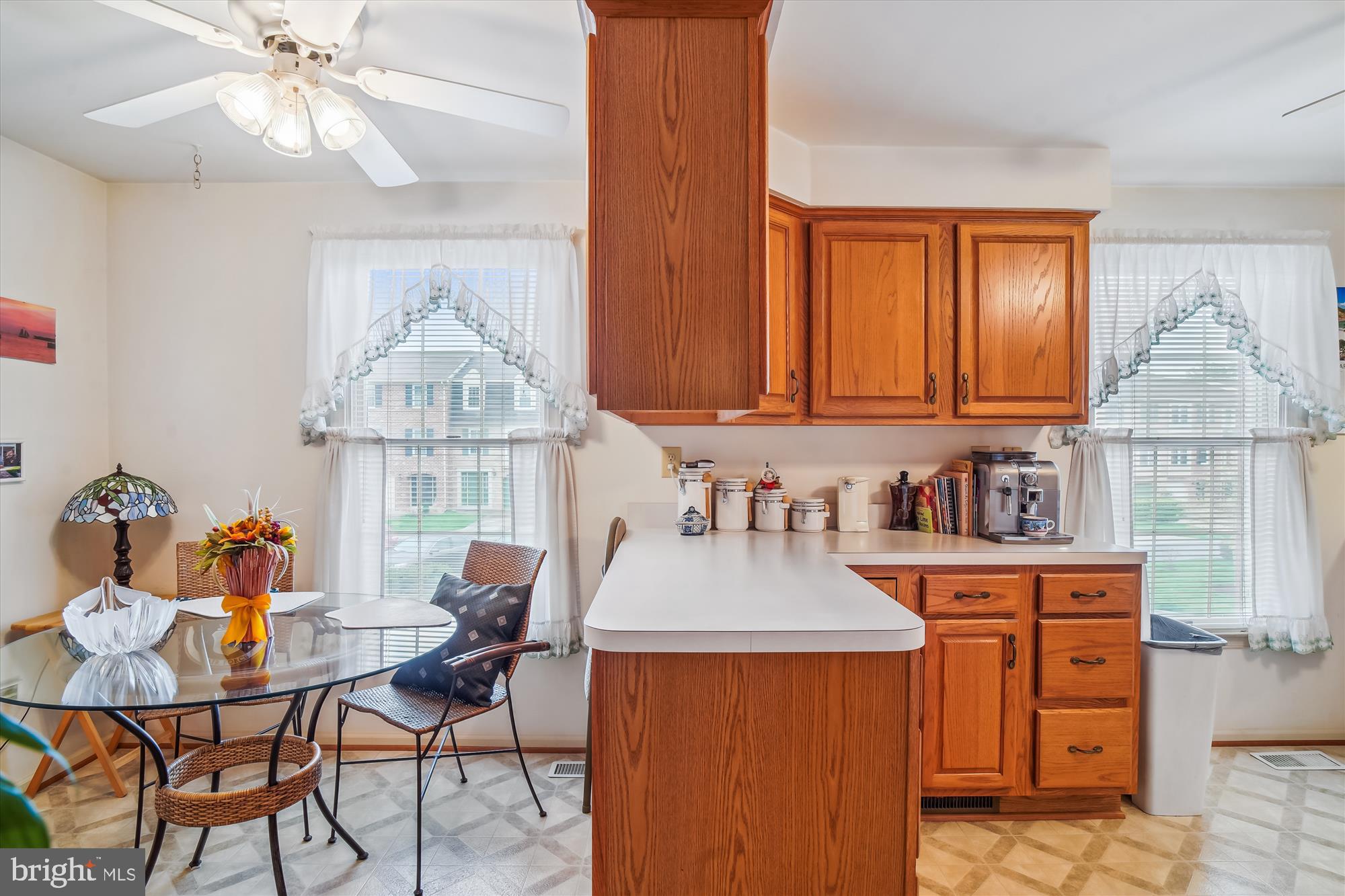 WATERSIDE - Residential