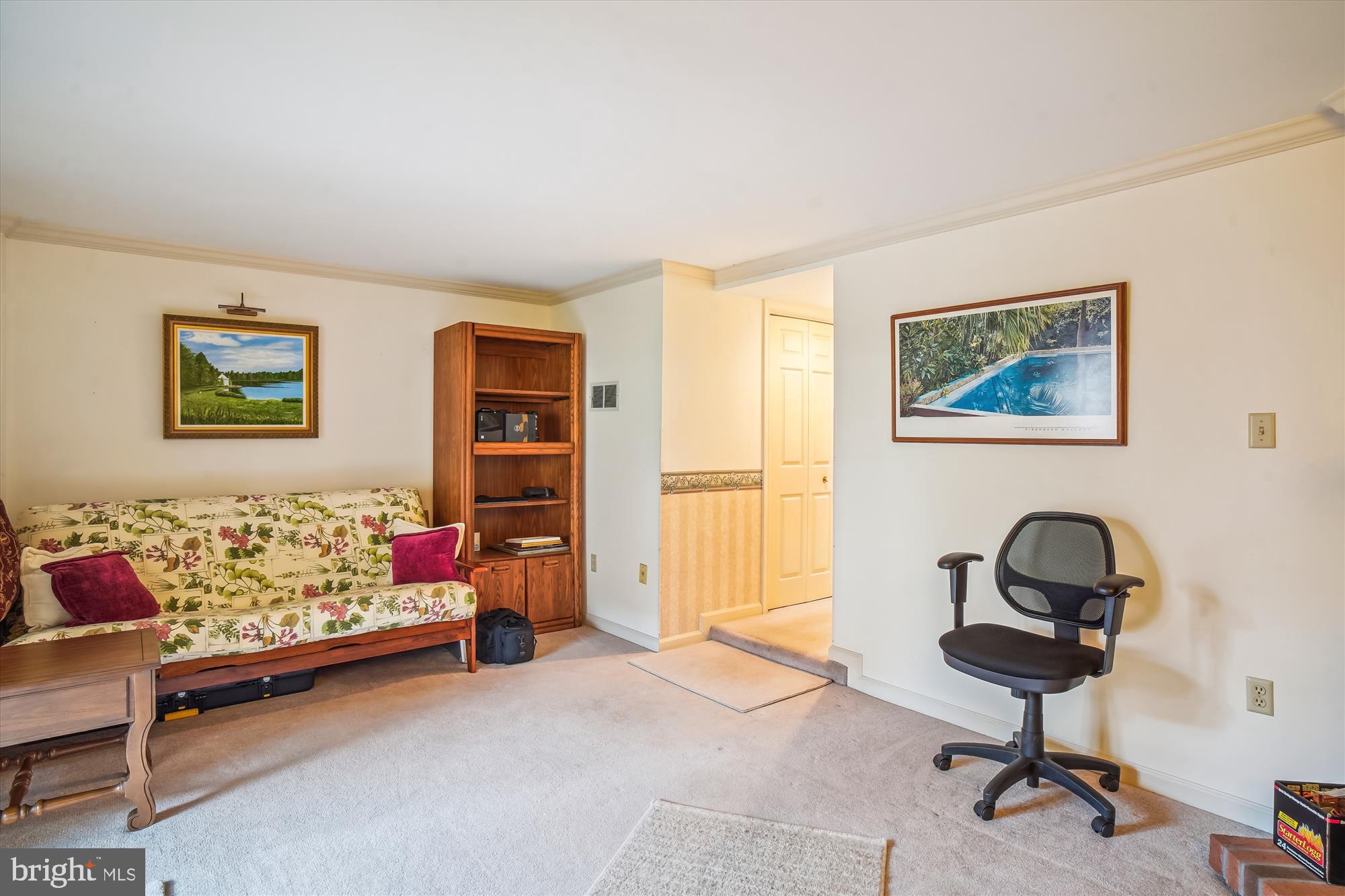 WATERSIDE - Residential