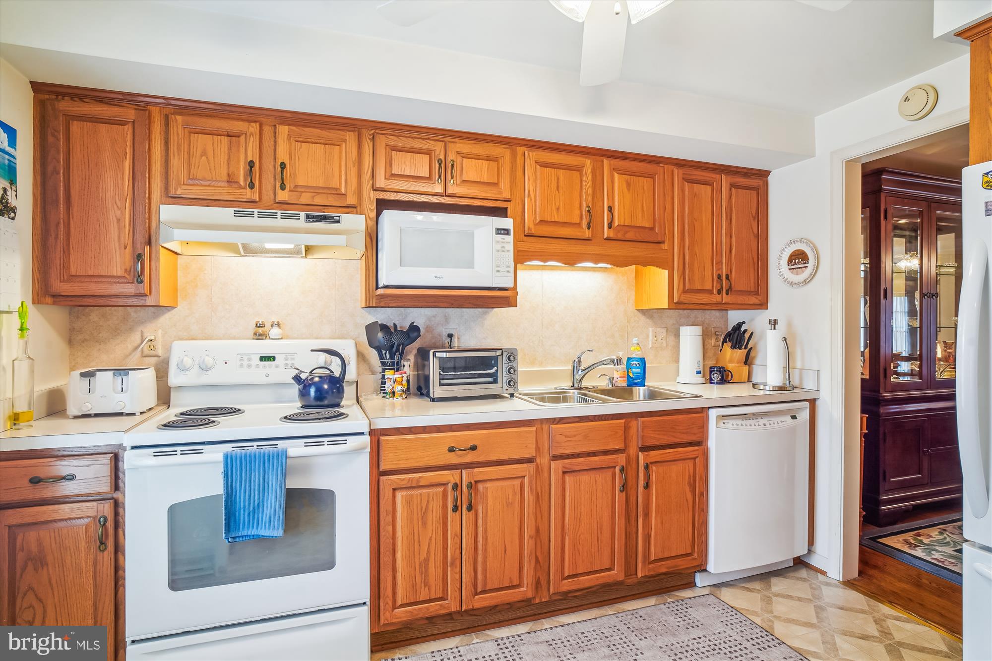 WATERSIDE - Residential