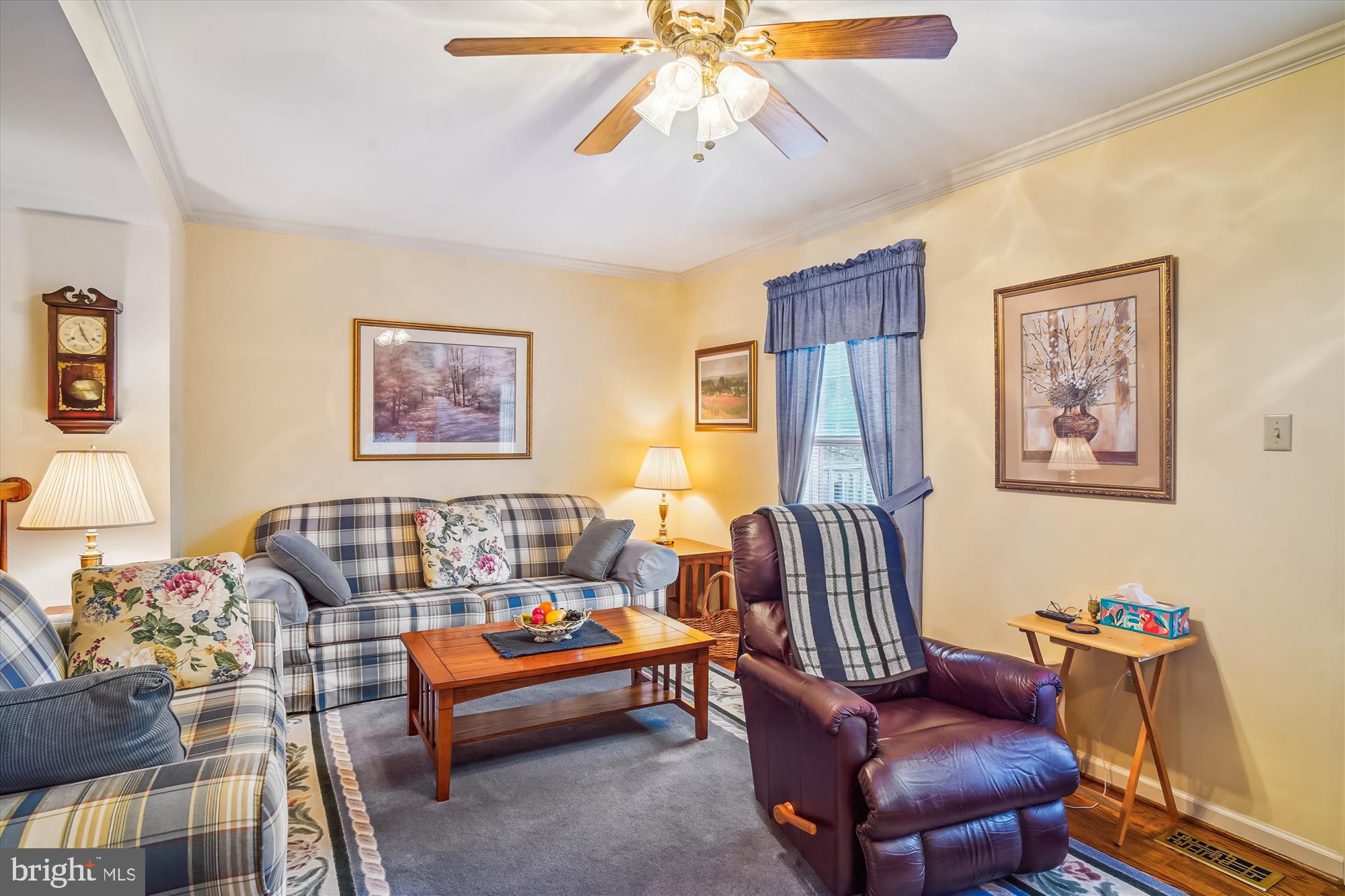 WATERSIDE - Residential