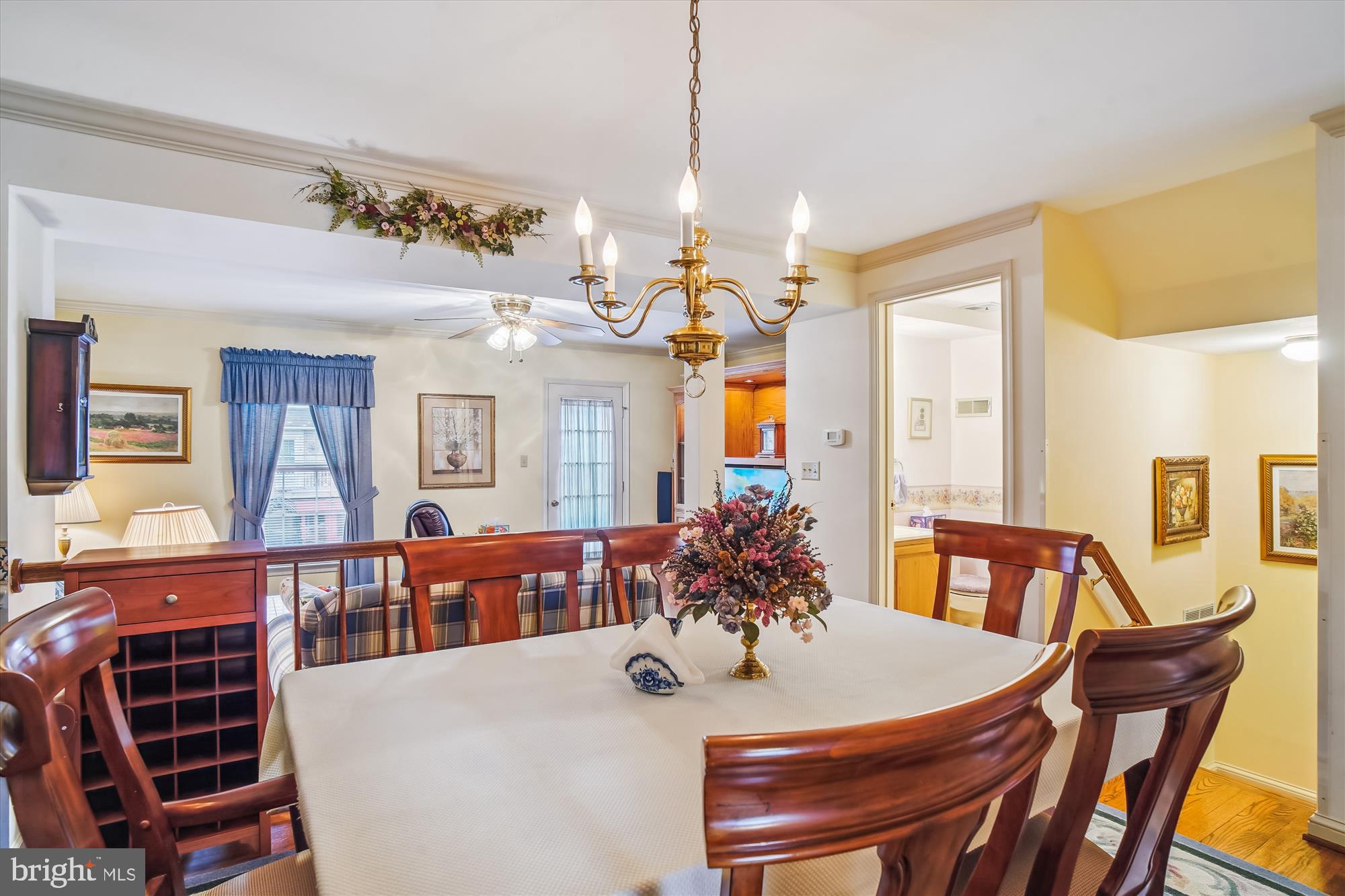 WATERSIDE - Residential